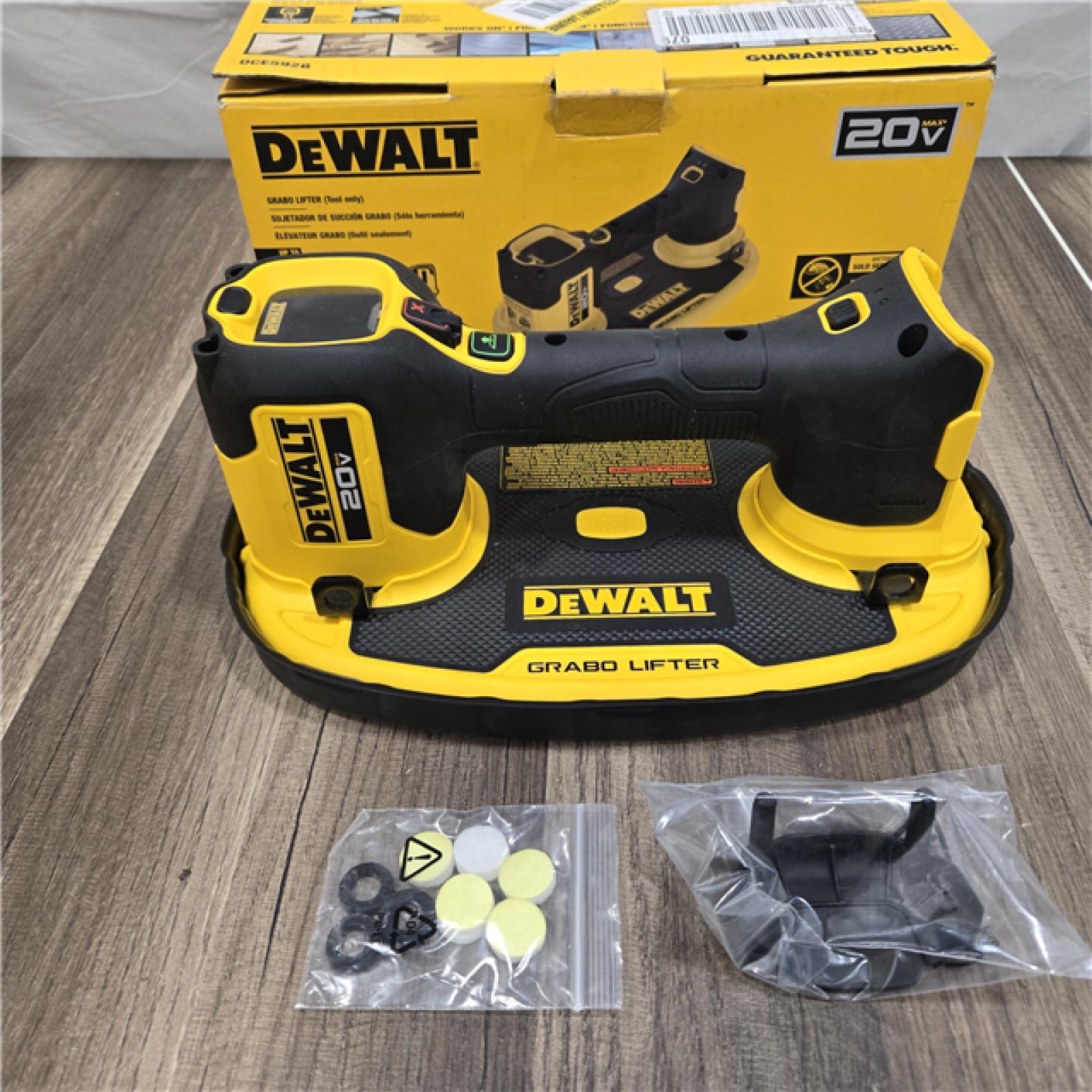 GOOD DeWalt 20V MAX GRABO Lifter  Tool Only