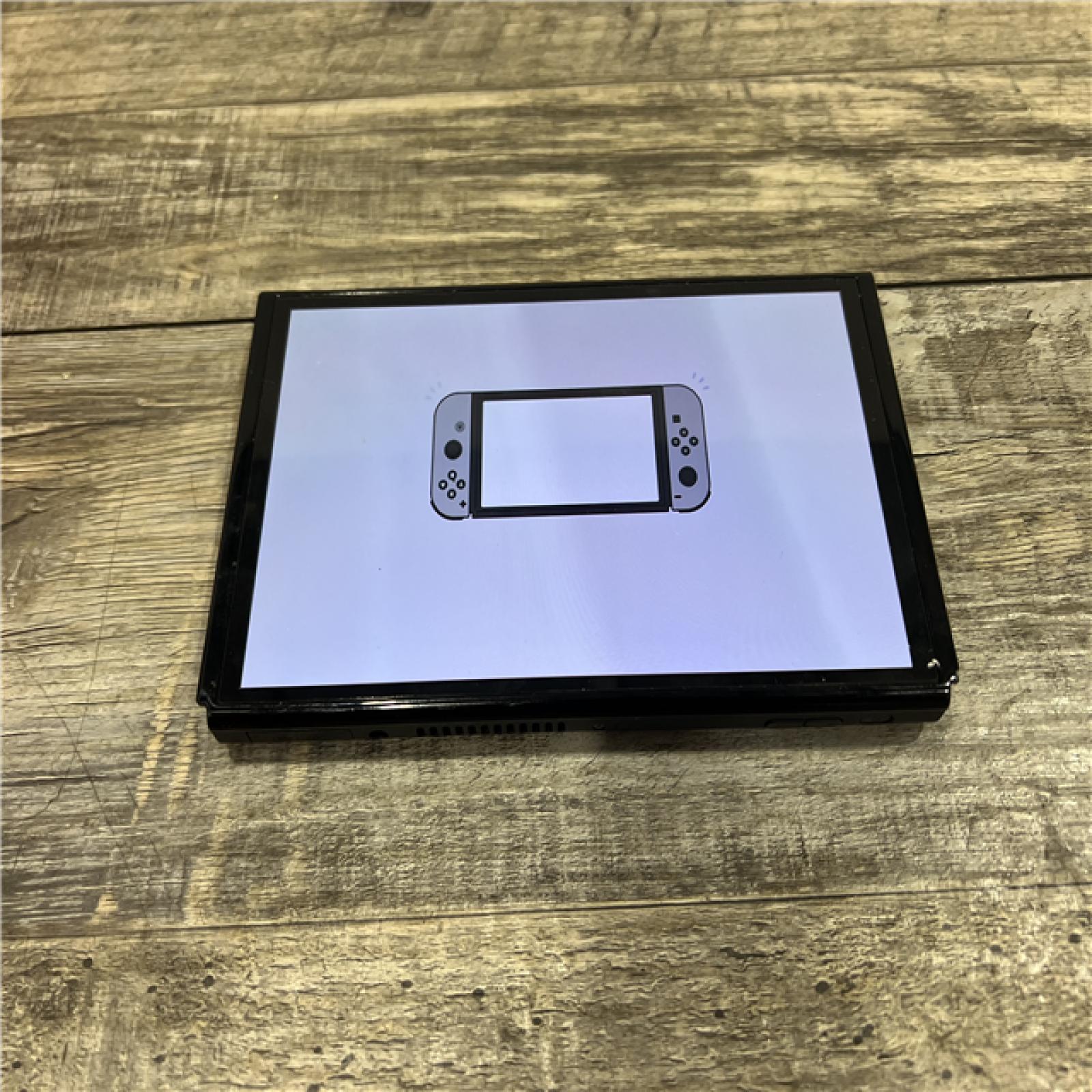 AS-IS Nintendo Switch with Joy-Con Controller - White