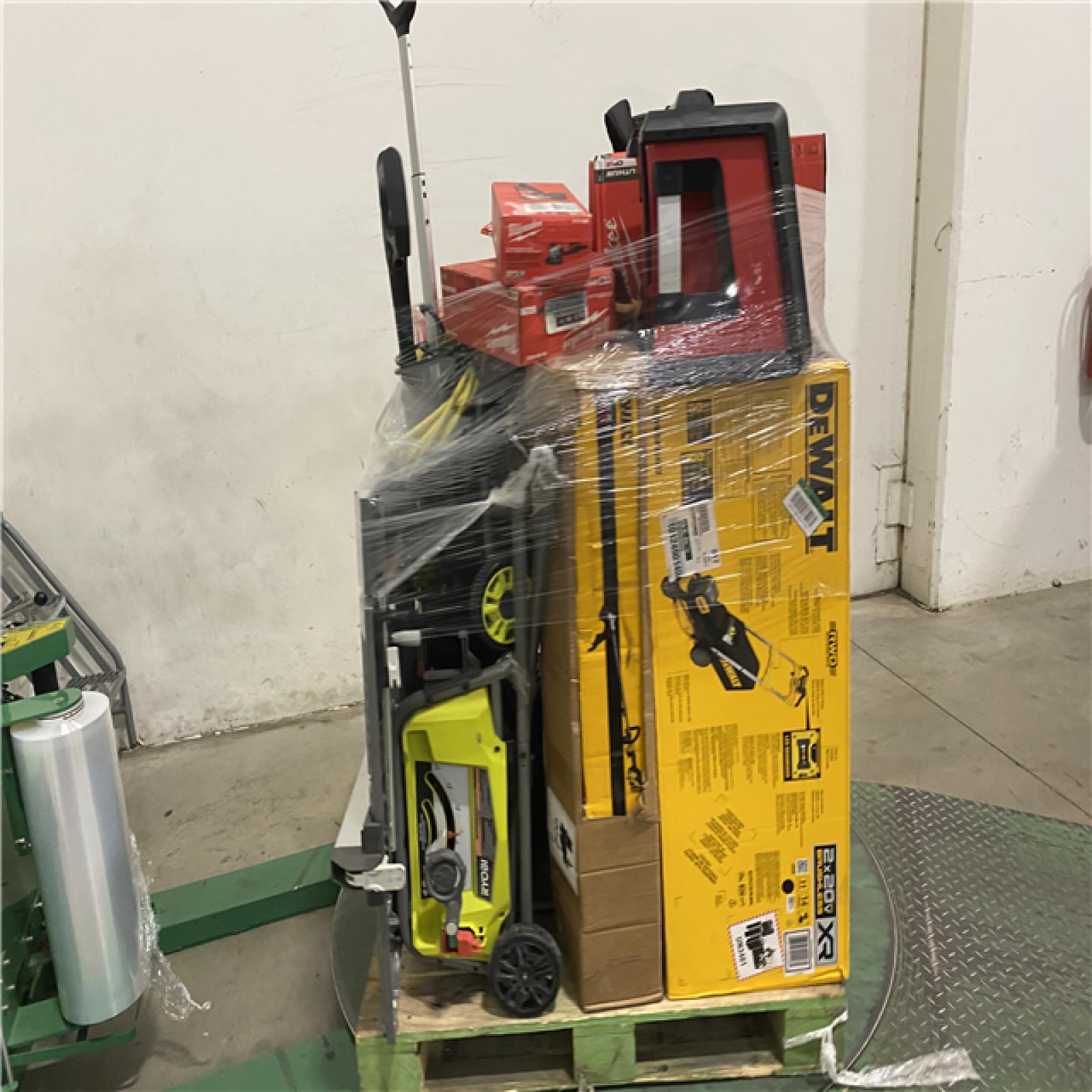 Dallas Location - As-Is Tool Pallet
