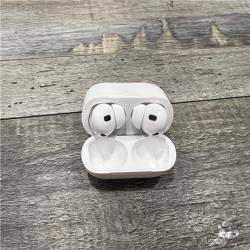 AirPods Pro (2nd Generation) with MagSafe Case (USBâ€‘C)
