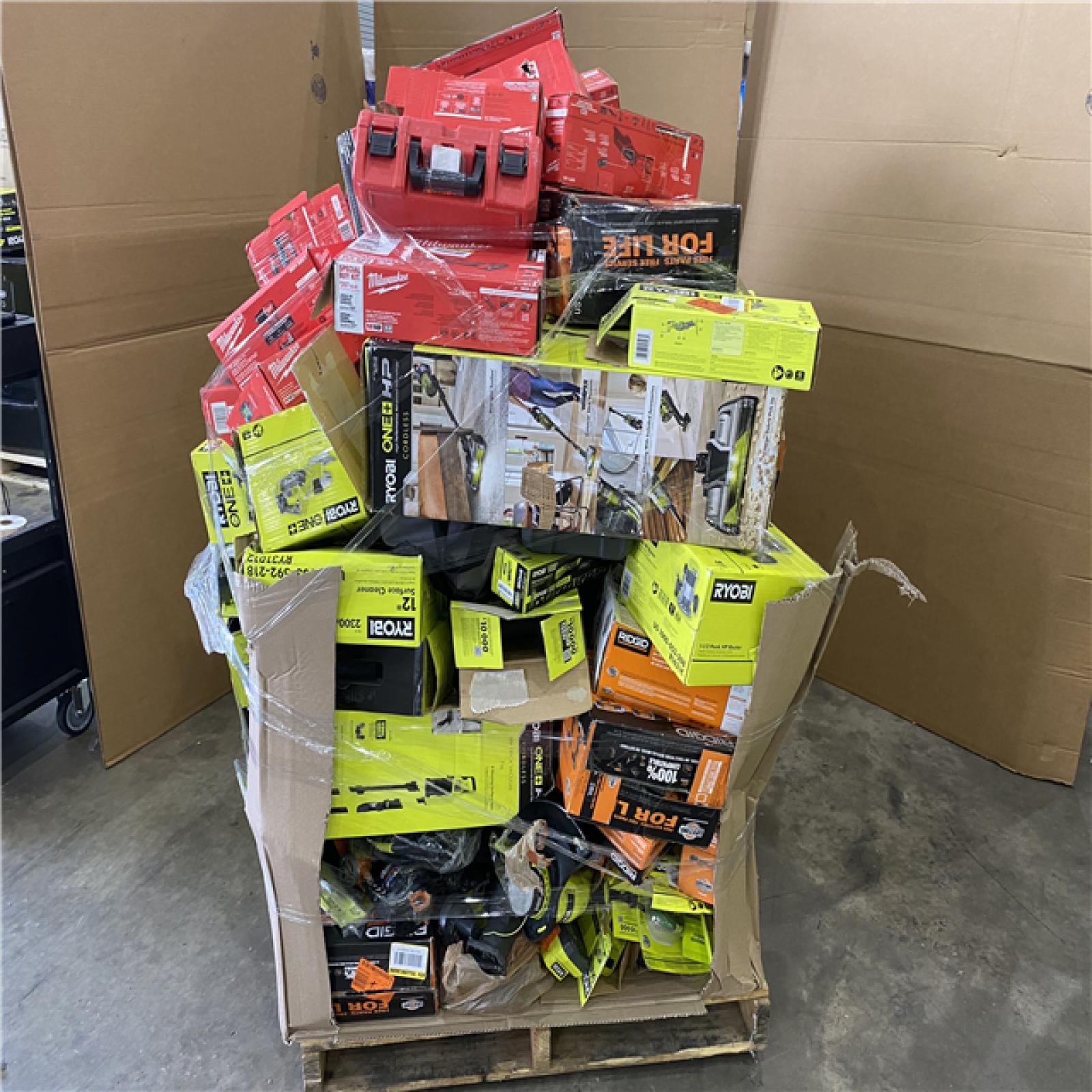 Houston Location- AS-IS - Tool Pallet