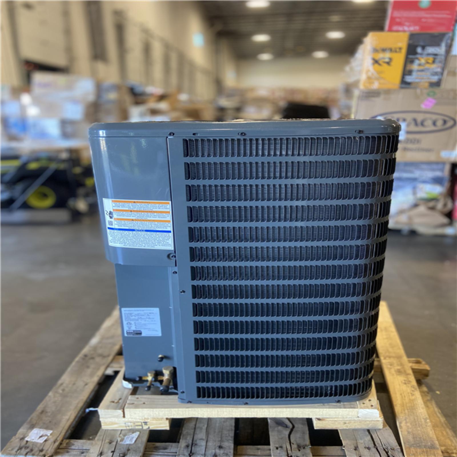 DALLAS LOCATION - Goodman 2.5 Ton 14.3 Seer2 Heat Pump - R-410a Refrigerant - All Regions