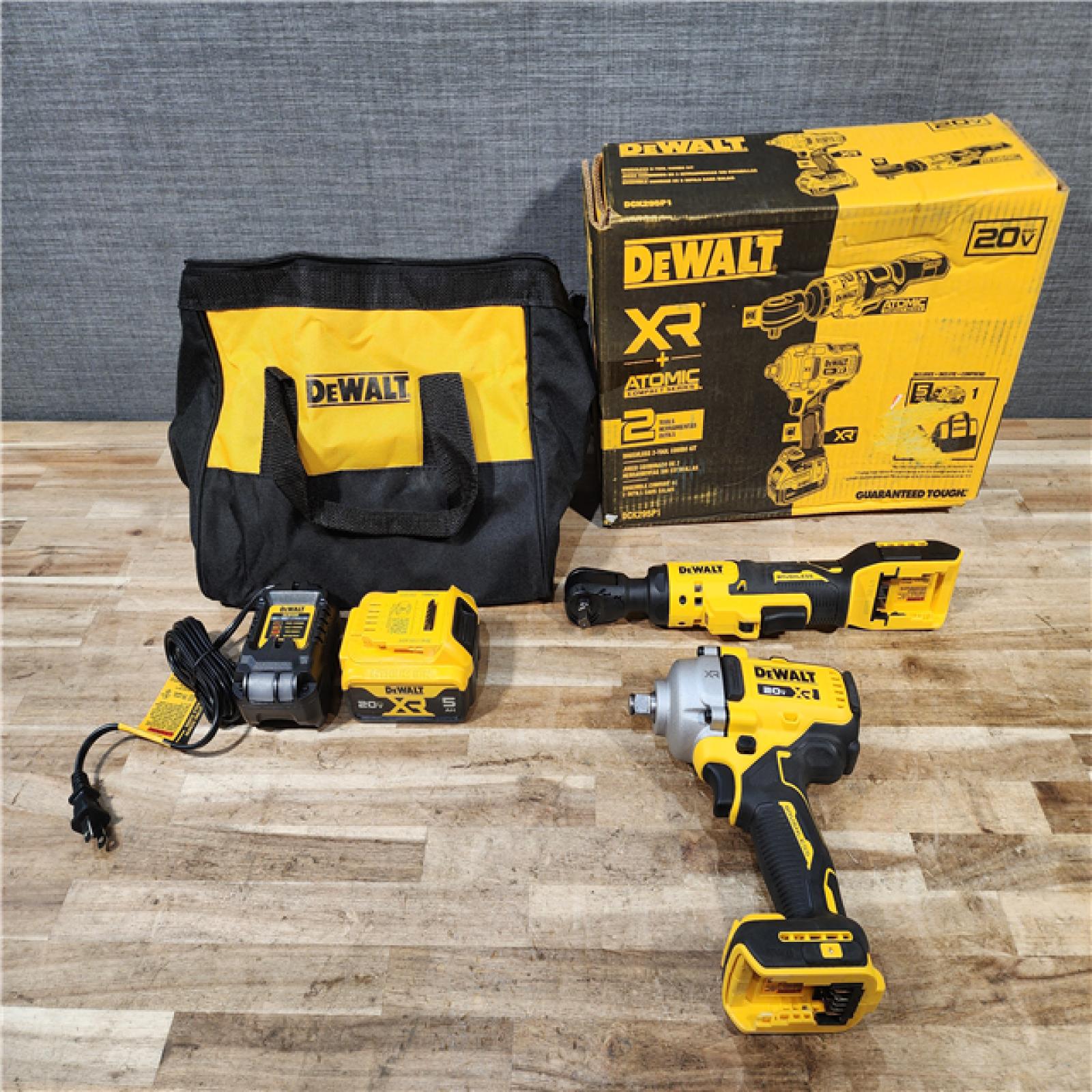 HOUSTON LOCATION - AS-IS (APPEARS LIKE NEW) DEWALT 20V Lithium-Ion Cordless 2-Tool Combo Kit