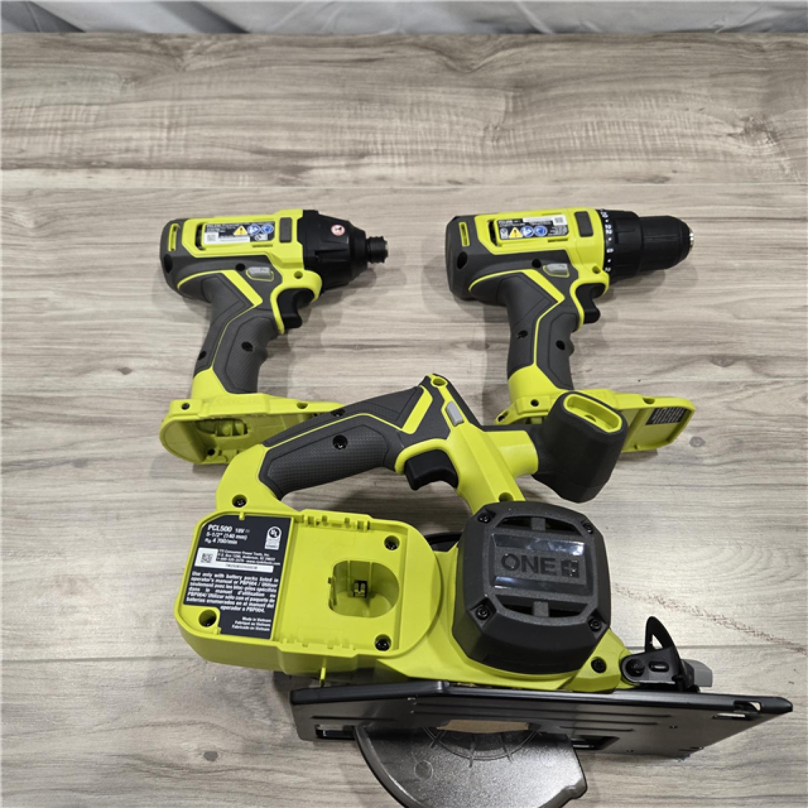 LIKE NEW! - RYOBI ONE+ 18V Cordless 6-Tool Combo Kit