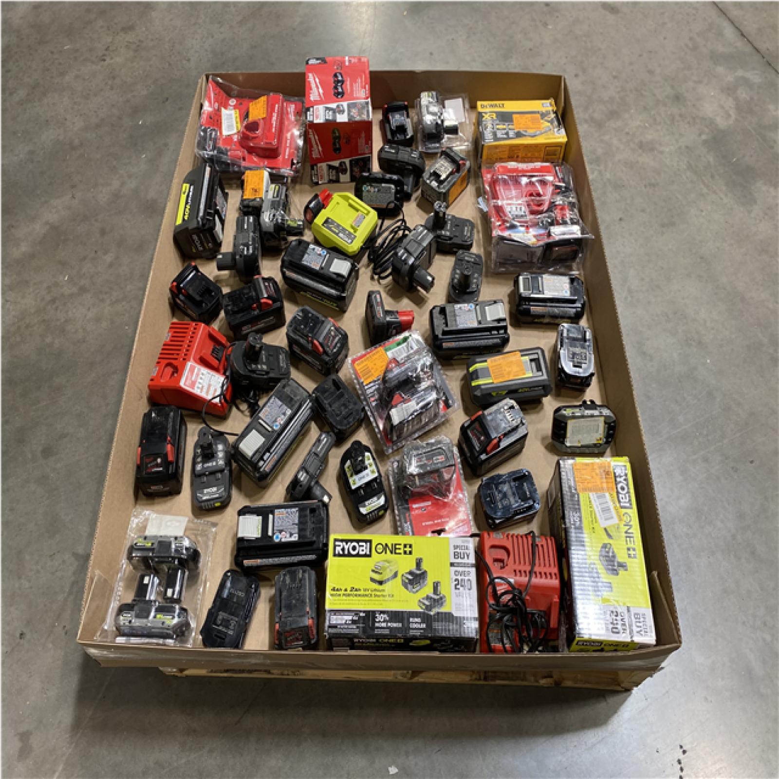 DALLAS LOCATION- AS-IS MIXED BATTERY PALLET