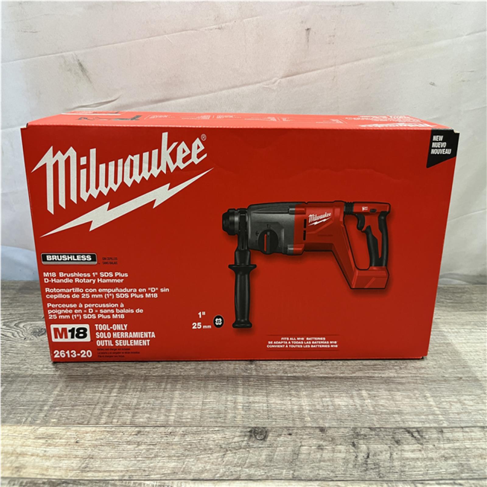 NEW - Milwaukee 18V Lithium-Ion Brushless Cordless 1 in. SDS-Plus D-Handle Rotary Hammer (Tool-Only)