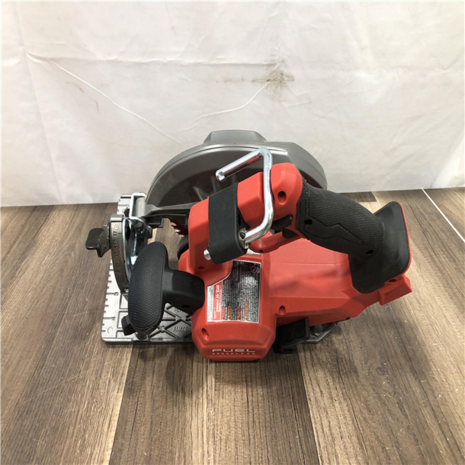 AS-IS Milwaukee FUEL 18V Lithium-Ion Brushless Cordless 7-1/4 in. Circular Saw (Tool-Only)