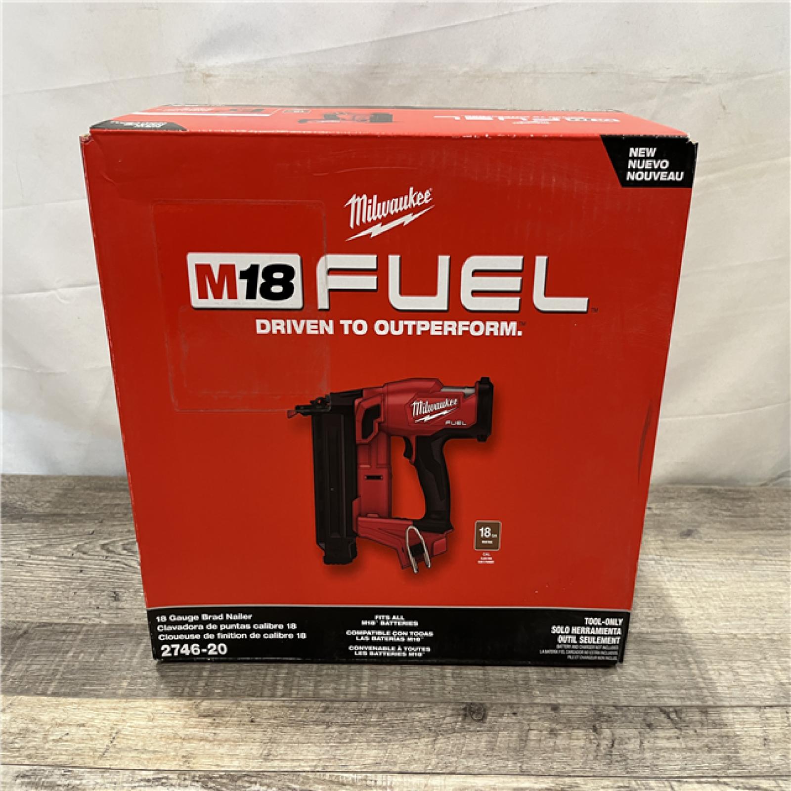 NEW - Milwaukee FUEL 18-Volt Lithium-Ion Brushless Cordless Gen II 18-Gauge Brad Nailer (Tool-Only)