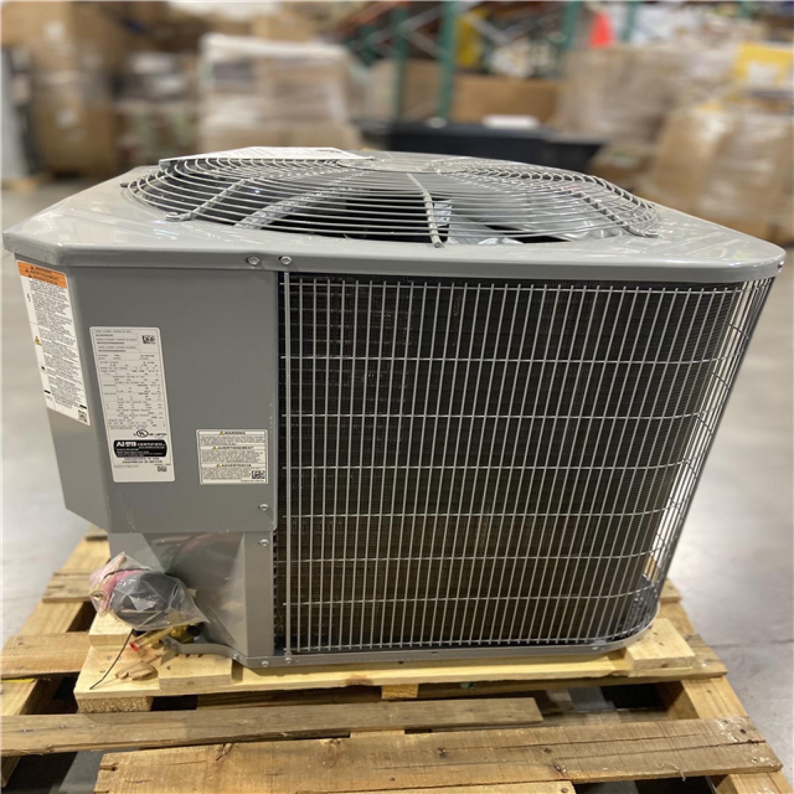 DALLAS LOCATION - Smartcomfort® by Carrier 2 Ton 14.3 Seer2 Heat Pump