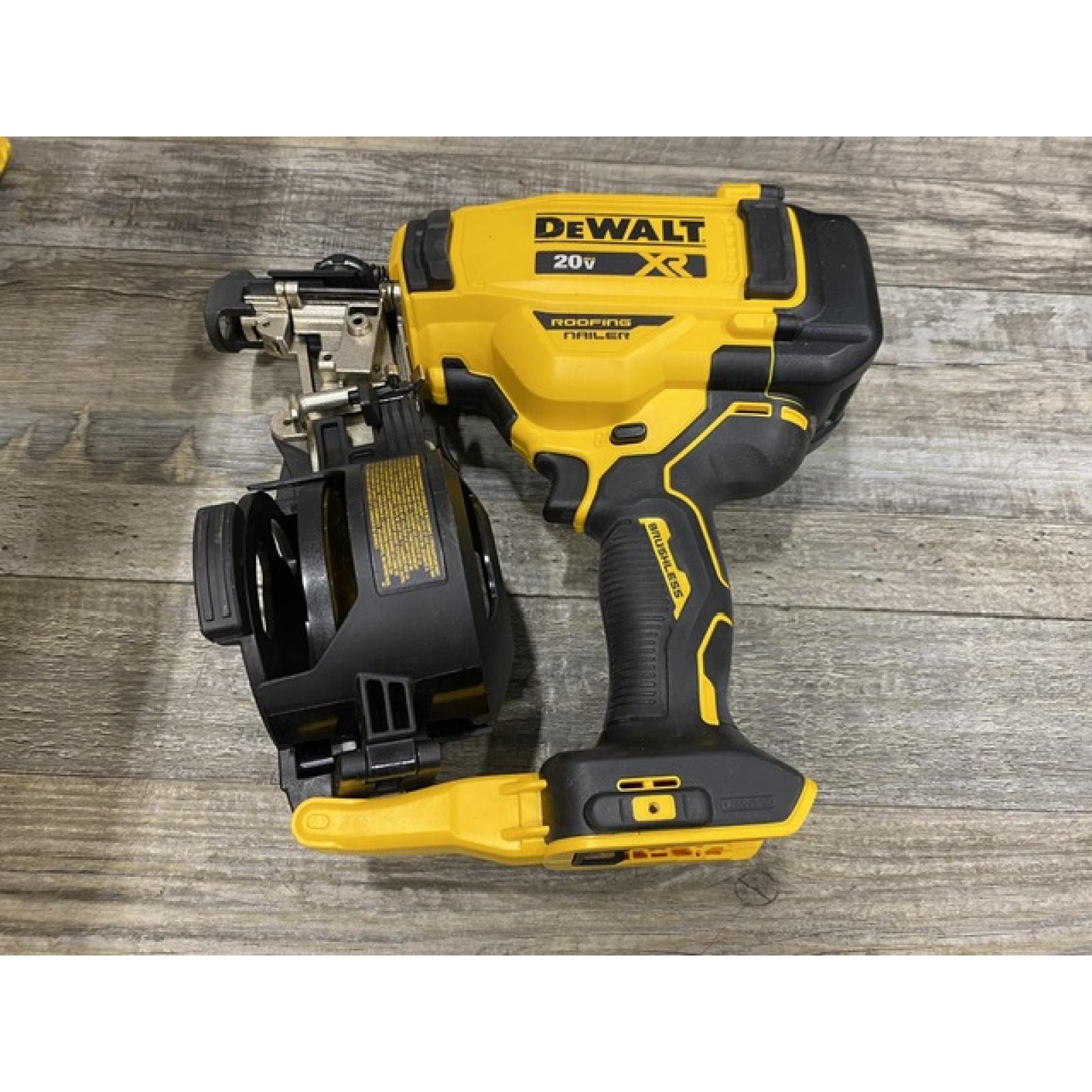 AS-IS DEWALT 20V MAX Lithium-Ion 15-Degree Electric Cordless Roofing Nailer Kit