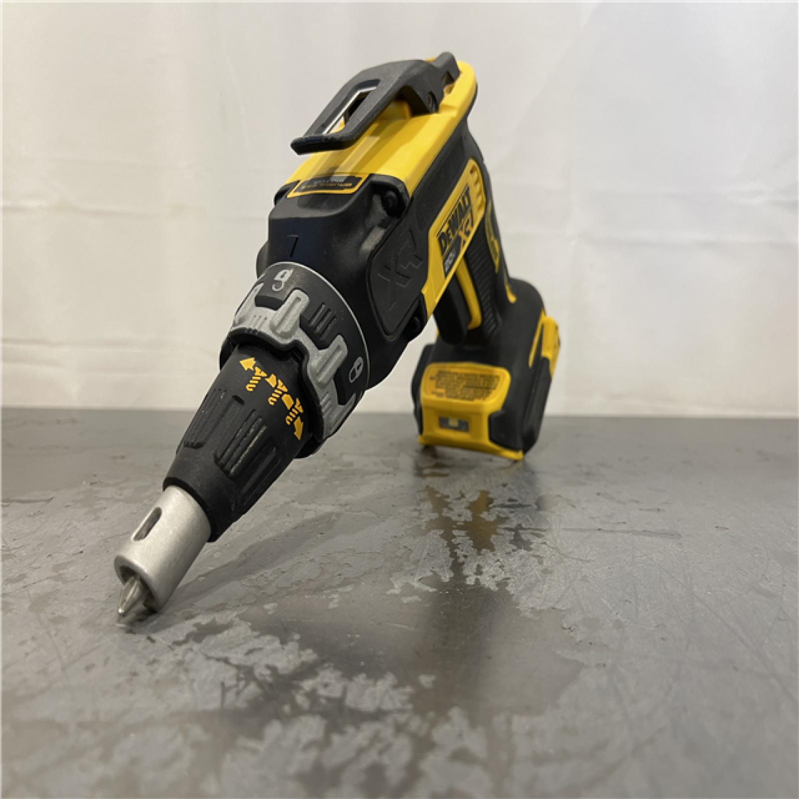 AS-IS - DeWalt 20V MAX XR Brushless Cordless Drywall Screw Gun