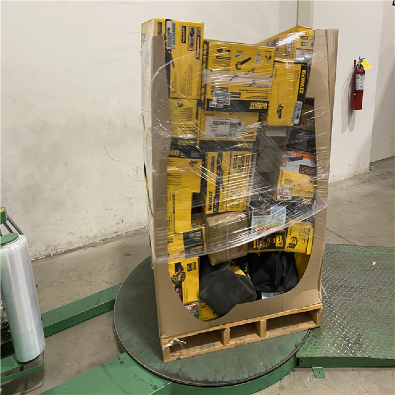 Dallas Location - As-Is DEWALT Tool Pallet