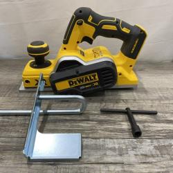 AS-IS DEWALT 20V MAX XR Cordless Brushless 3-1/4 in. Planer (Tool Only)