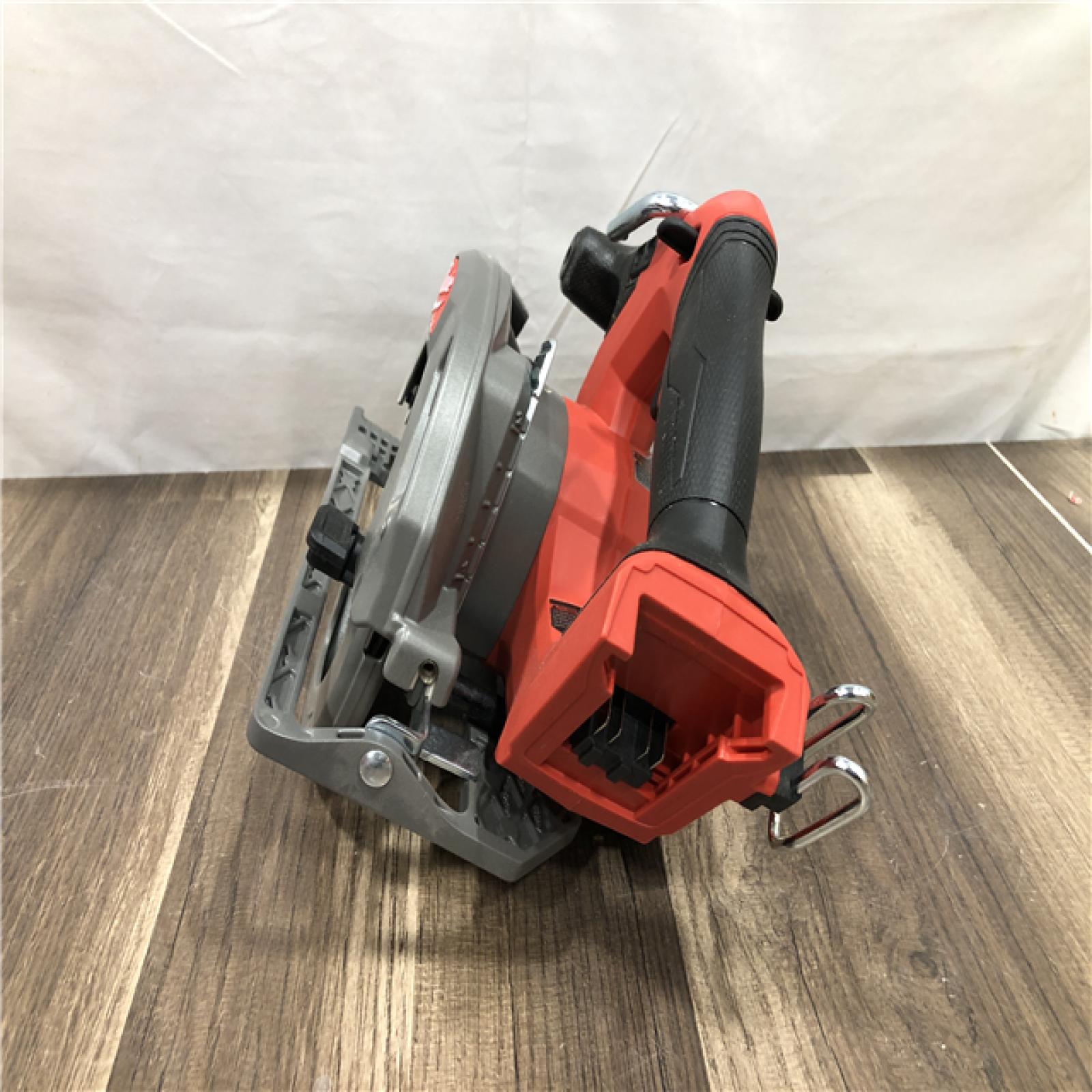 AS-IS Milwaukee  FUEL 18V Lithium-Ion Brushless Cordless 6-1/2 in. Circular Saw (Tool-Only)