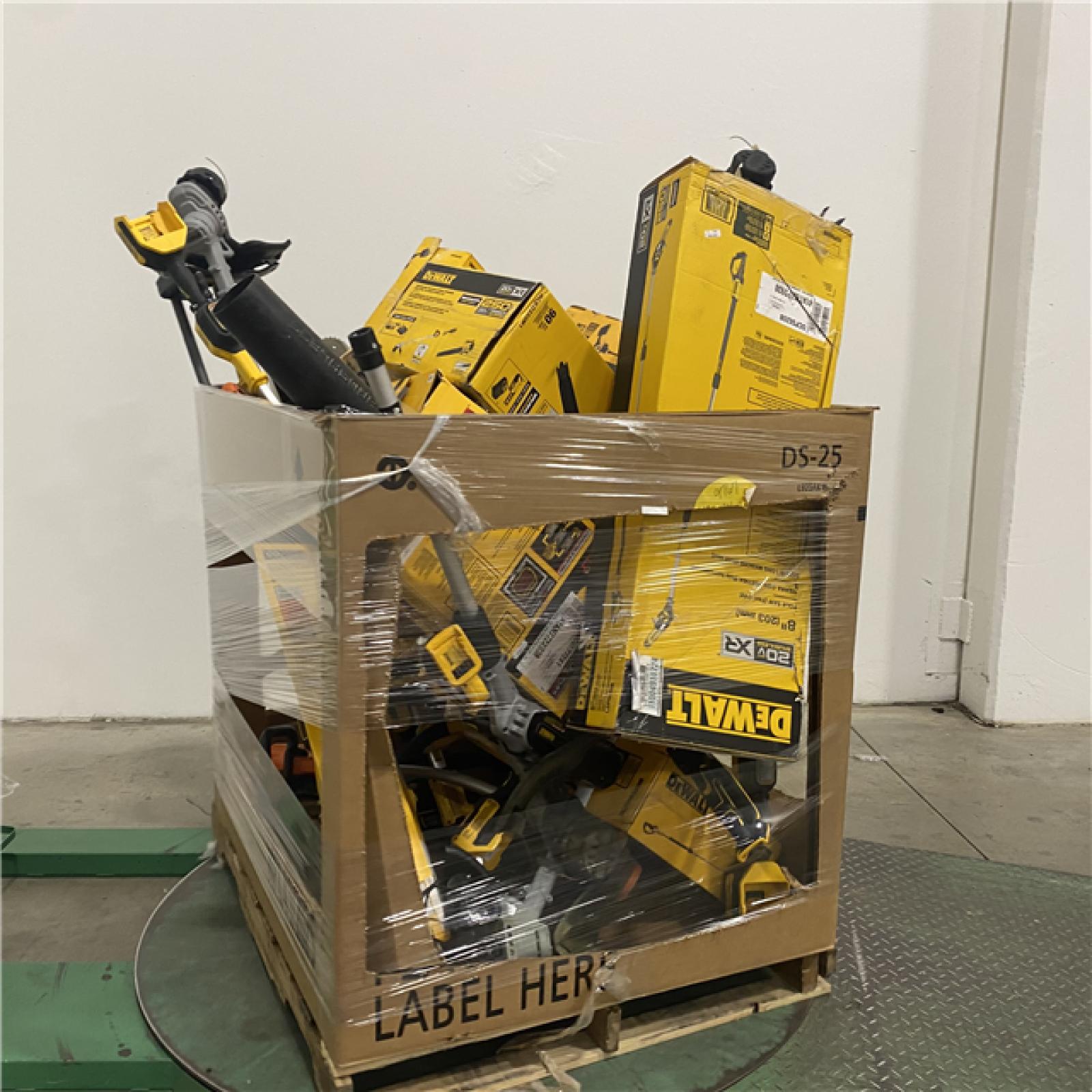Dallas Location - As-Is Tool Pallet