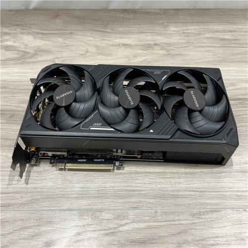 AS-IS Gigabyte GeForce RTX 5070 Ti Windforce OC SFF 16GB GDDR7 GV-N507TWF3OC-16GD