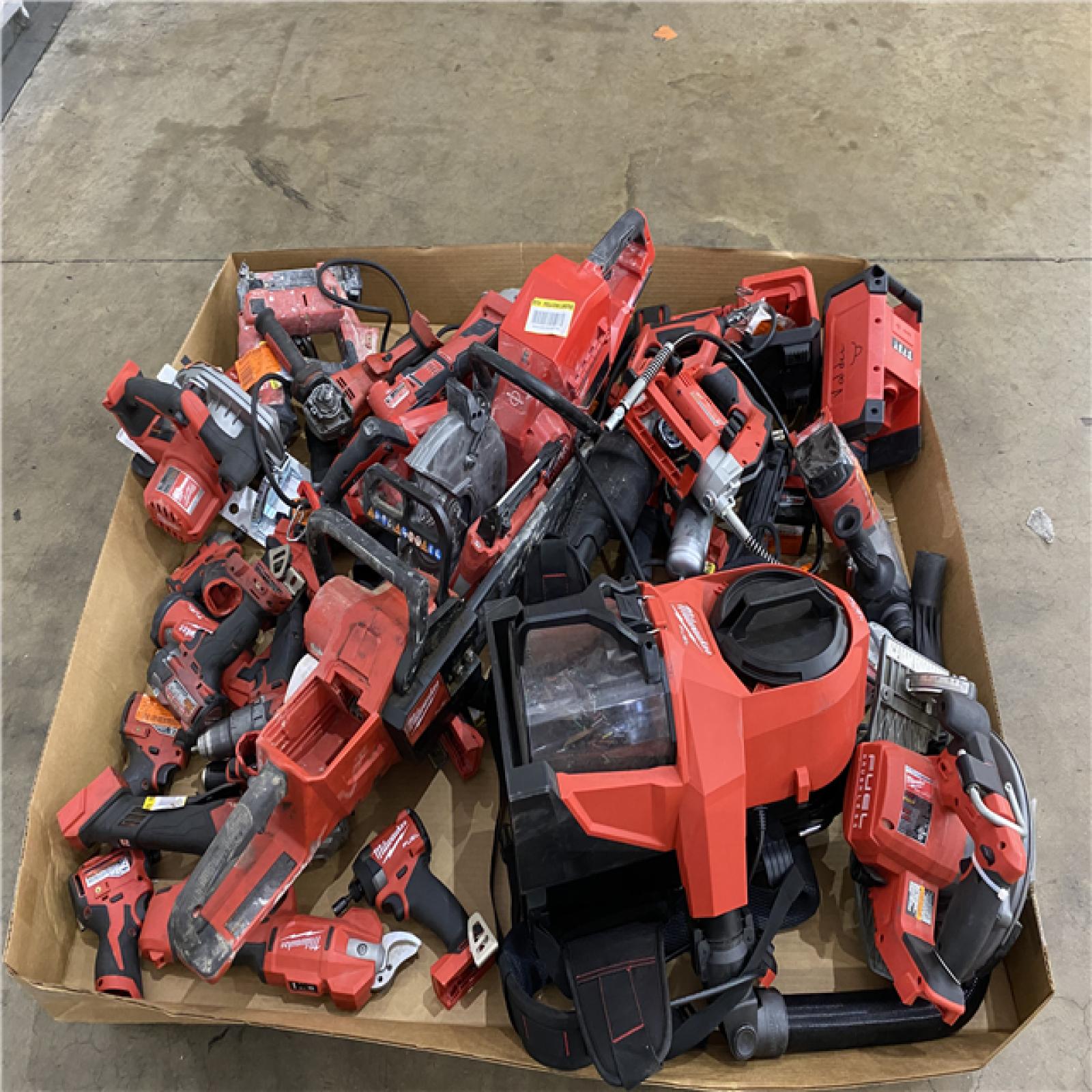 Houston Location AS IS - Tool Pallet