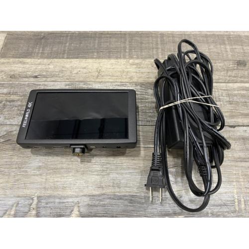 AS-IS FEELWORLD F570 5.7 inch 4K HDMI DSLR Camera Field Monitor Full HD Metal Housing