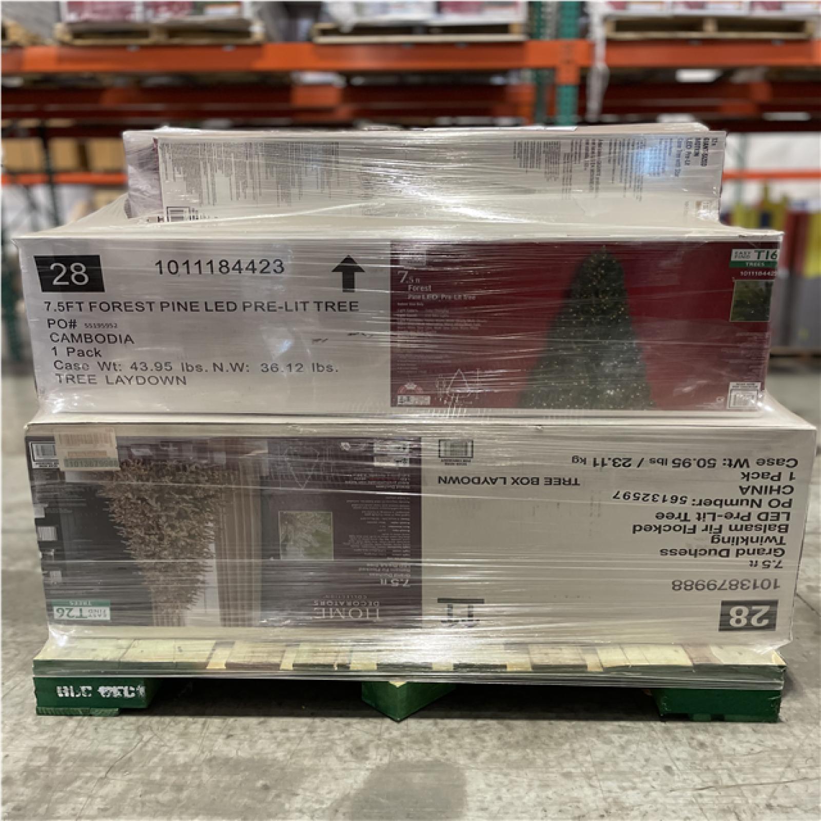 DALLAS LOCATION- AS-IS ASSORTED CHRISTMAS TREES PALLET