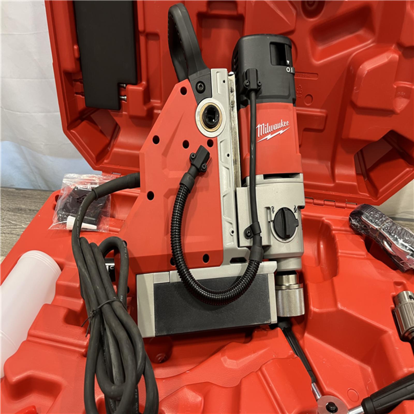AS-IS Milwaukee 13 Amp 1-5/8 in. Magnetic Drill Kit