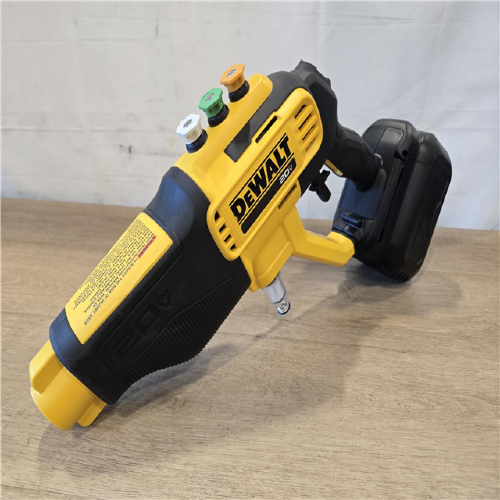 AS-IS DEWALT 20V MAX 550 PSI 1.0 GPM Cold Water Cordless Power Cleaner (Tool Only)