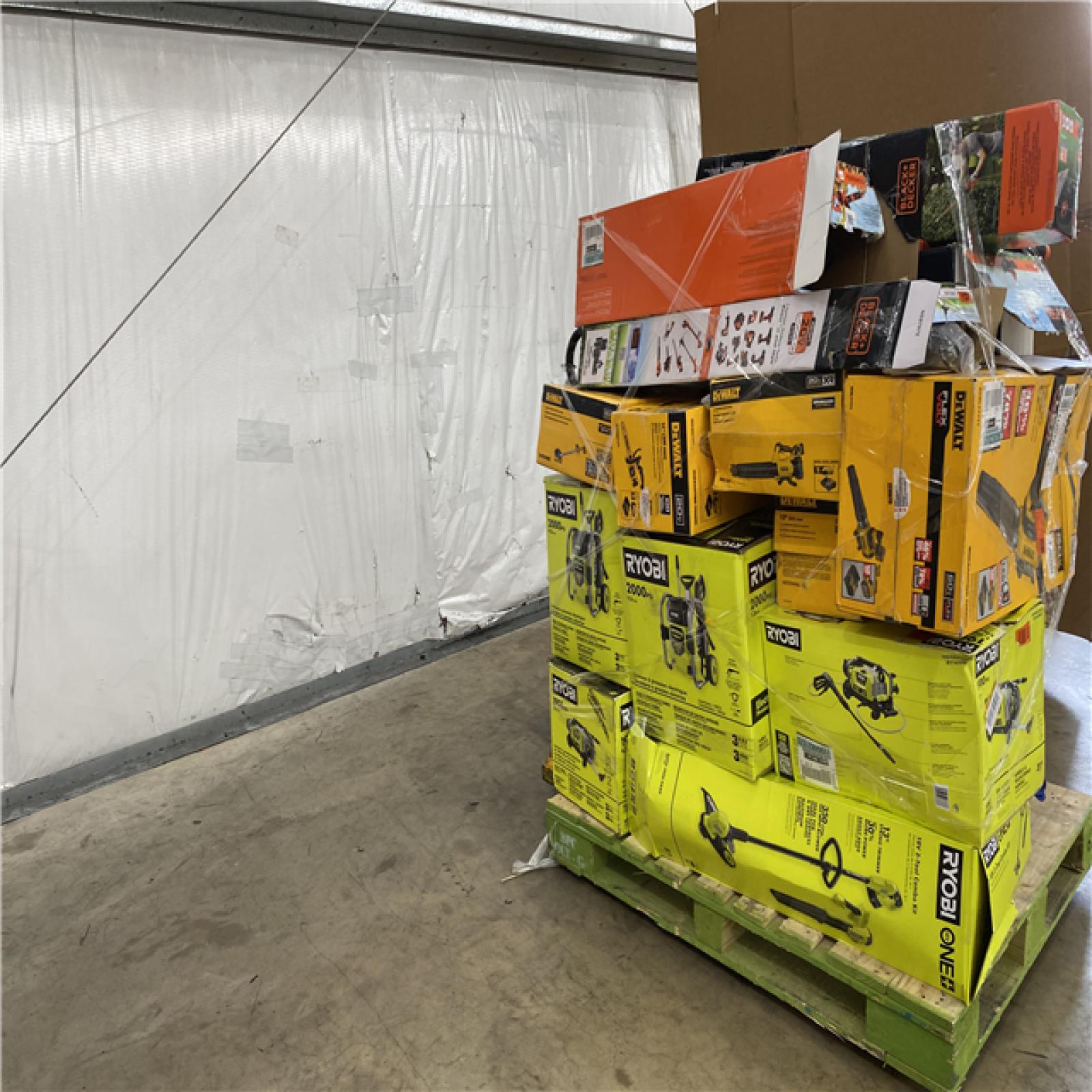Houston Location AS IS - Tool Pallet