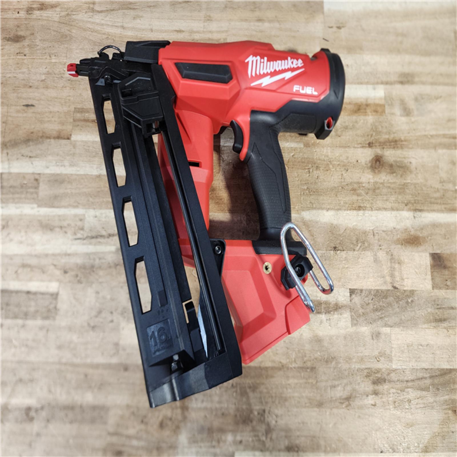 HOUSTON LOCATION - AS-IS Milwaukee FUEL 18-Volt Lithium-Ion Brushless Cordless Gen II 16-Gauge Angled Finish Nailer (Tool-Only)