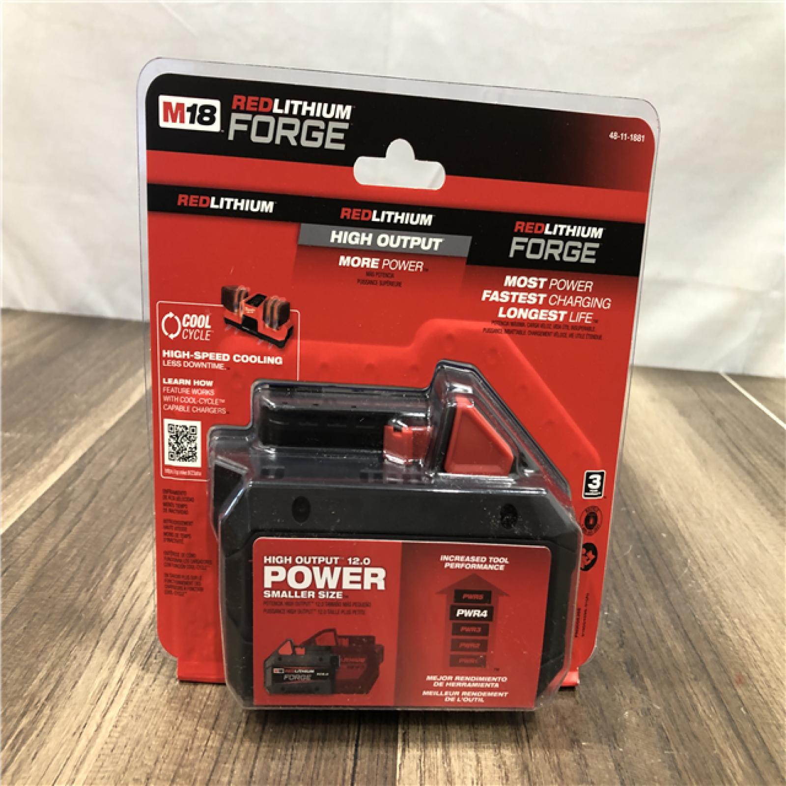 NEW- Milwaukee 18V Lithium-Ion REDLITHIUM FORGE XC 8.0 Ah Battery Pack