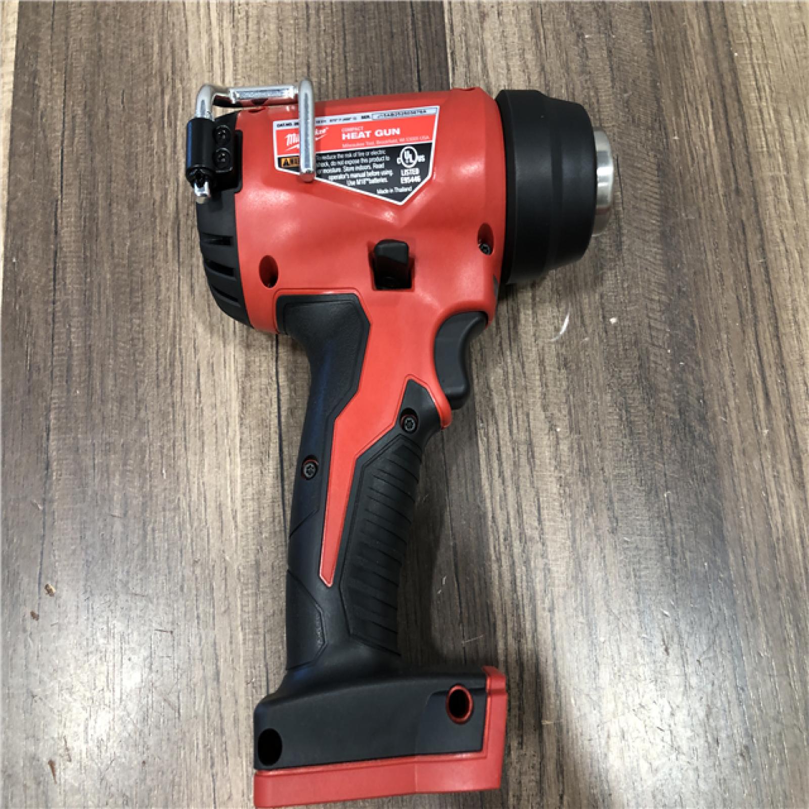 AS-IS Milwaukee M18 18V Lithium-Ion Cordless Compact Heat Gun (Tool-Only)