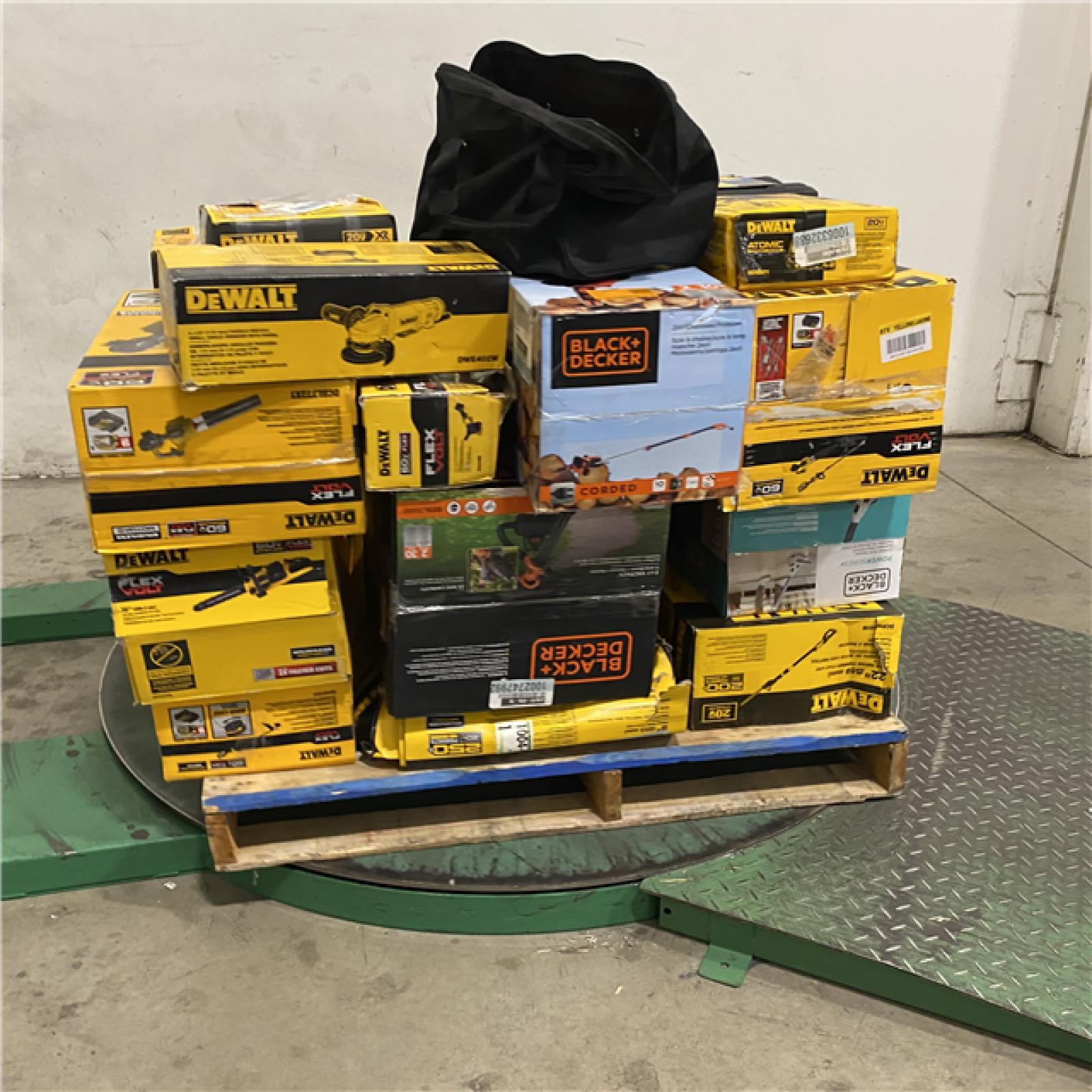 Dallas Location - As-Is DEWALT Tool Pallet
