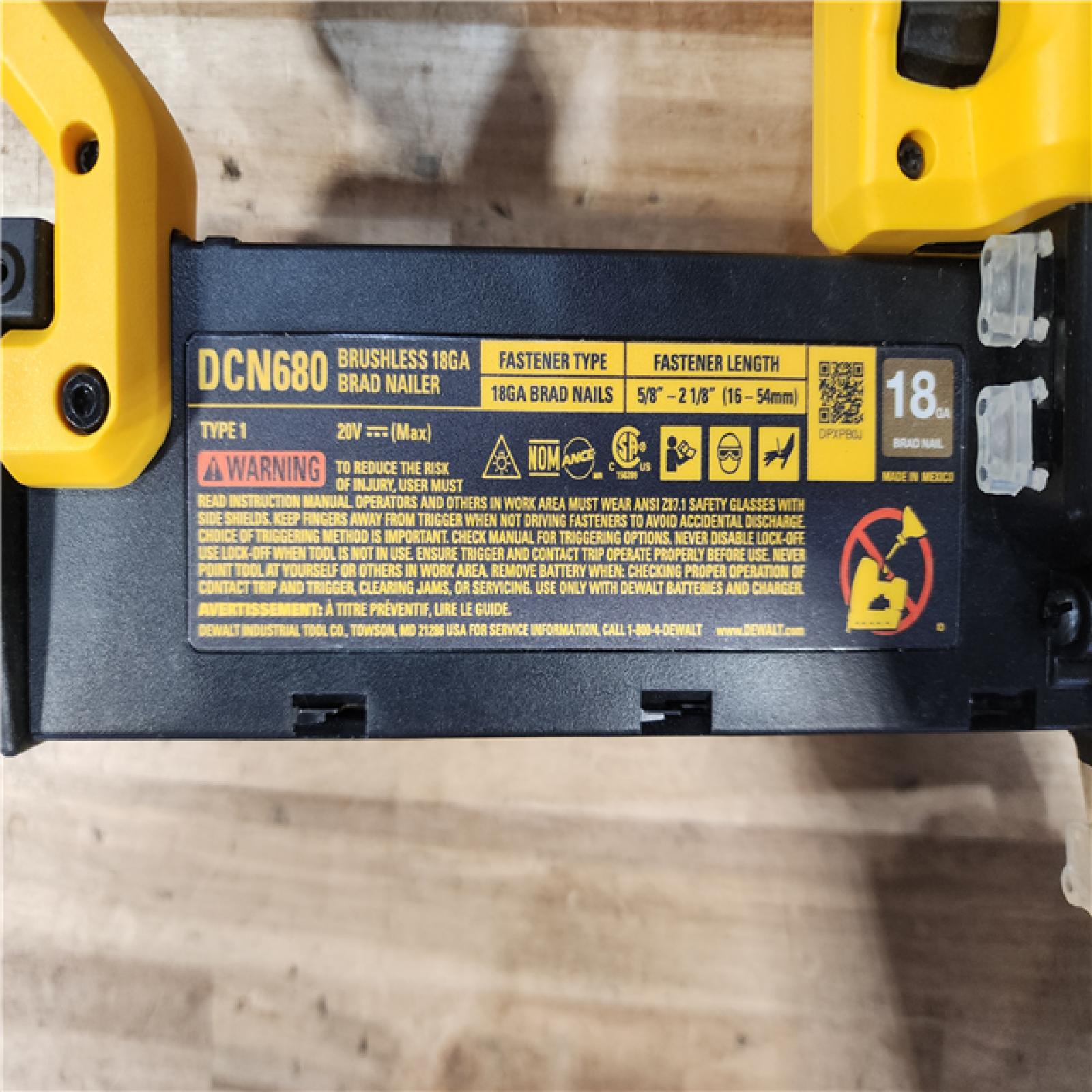 HOUSTON LOCATION - AS-IS DEWALT 20V MAX XR Lithium-Ion Electric Cordless 18-Gauge Brad Nailer (Tool Only)