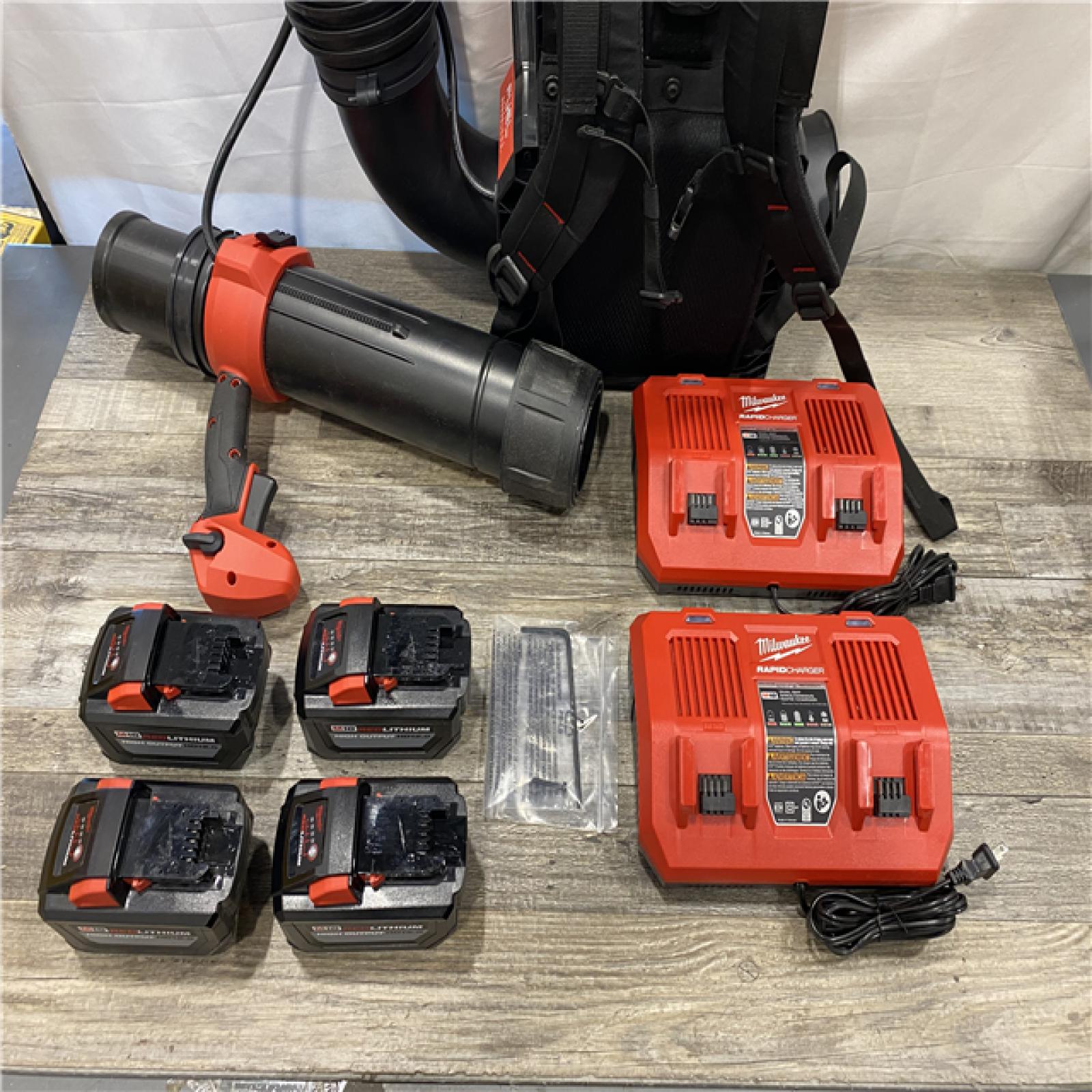 AS-IS Milwaukee FUEL 155 MPH 650 CFM 18V Brushless Cordless Dual Battery Backpack Blower Kit