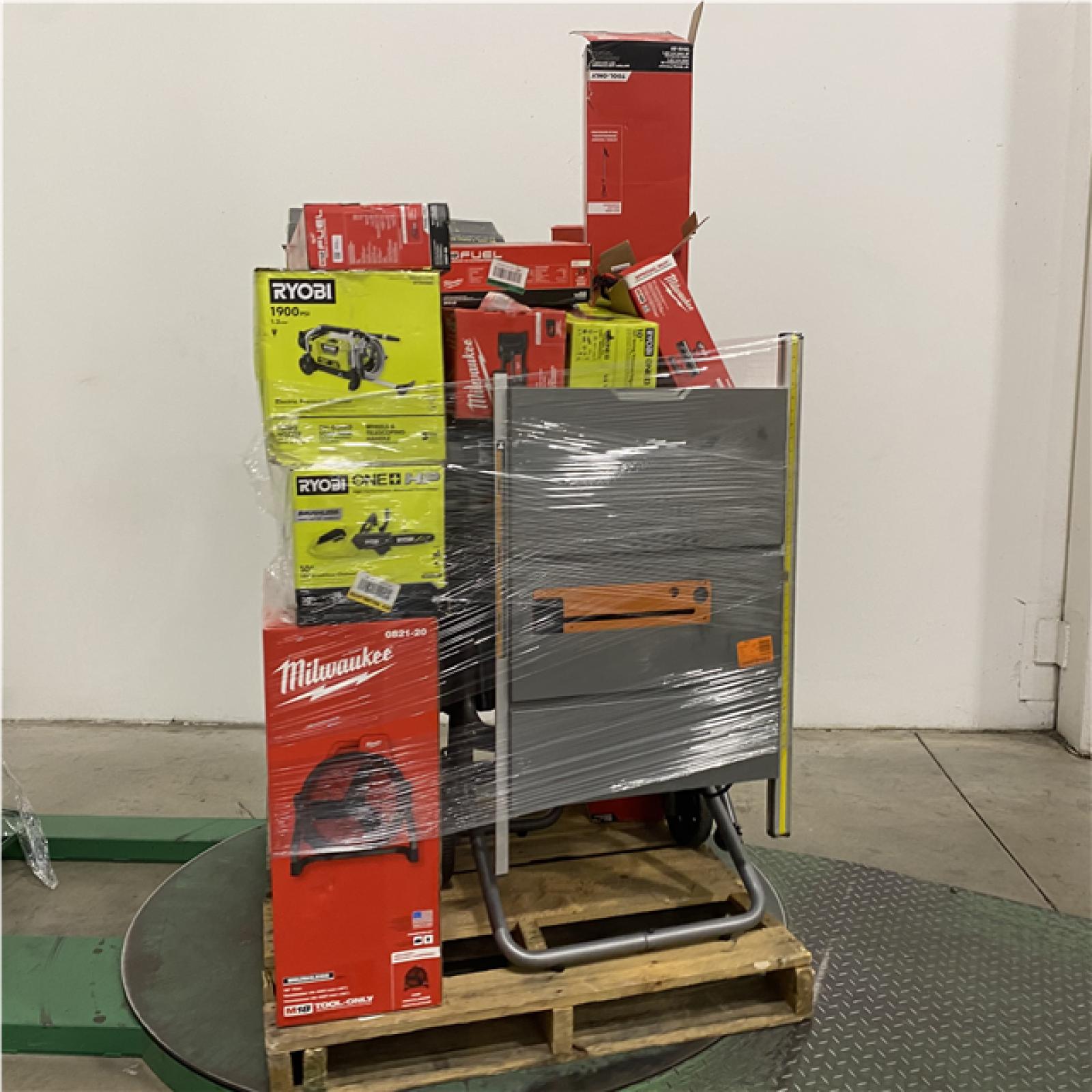 Dallas Location - As-Is Tool Pallet