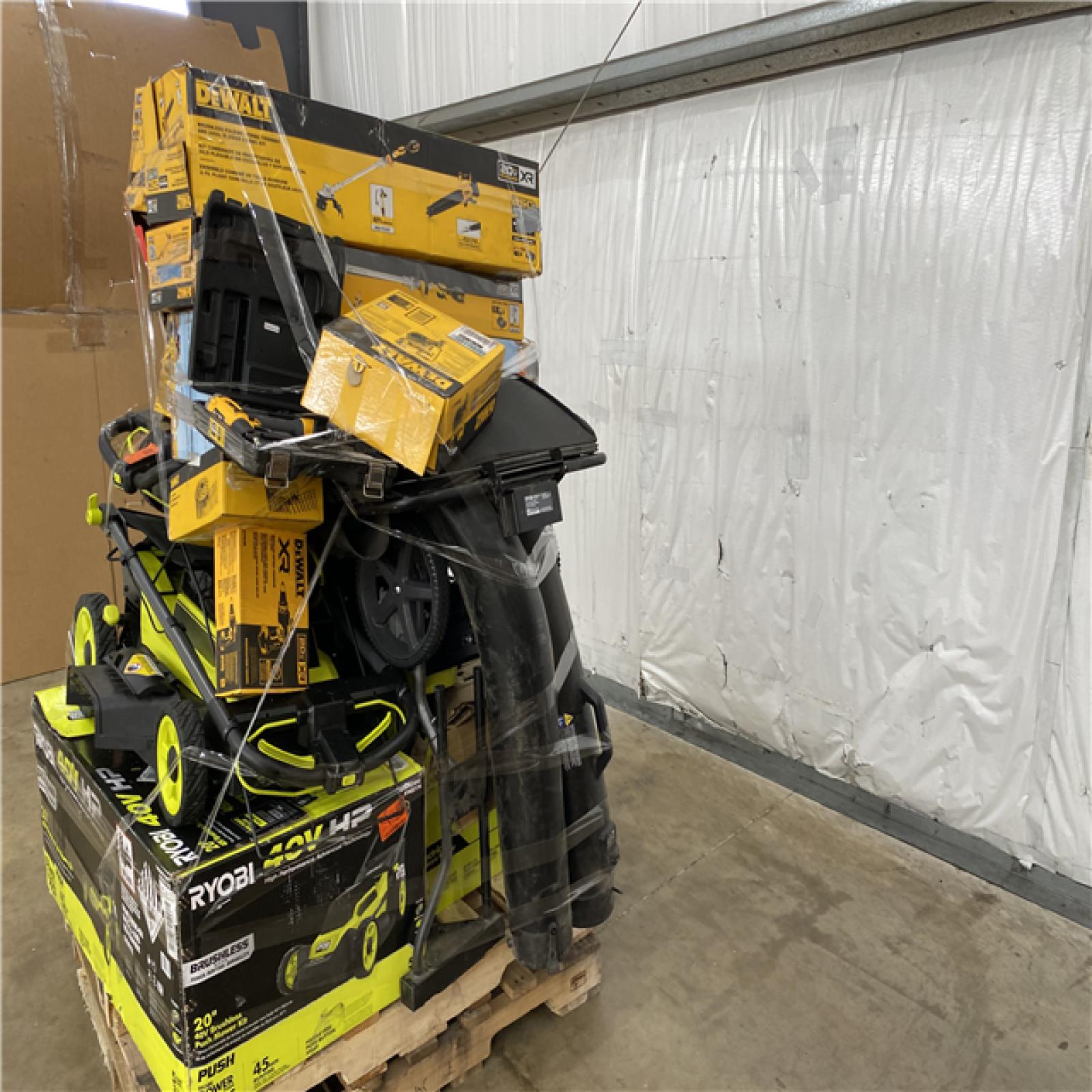 Houston Location AS IS - Tool Pallet