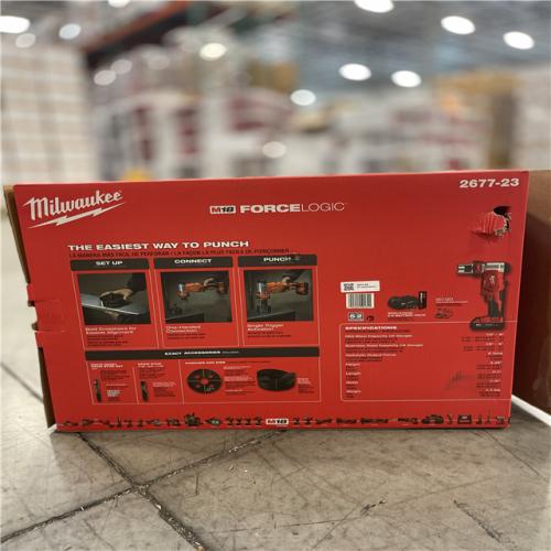 NEW!- Milwaukee M18 18V Lithium-Ion 1/2 in. to 4 in. Force Logic 6-Ton Cordless Knockout Tool Kit with Die Set  One 2.0Ah Batteries