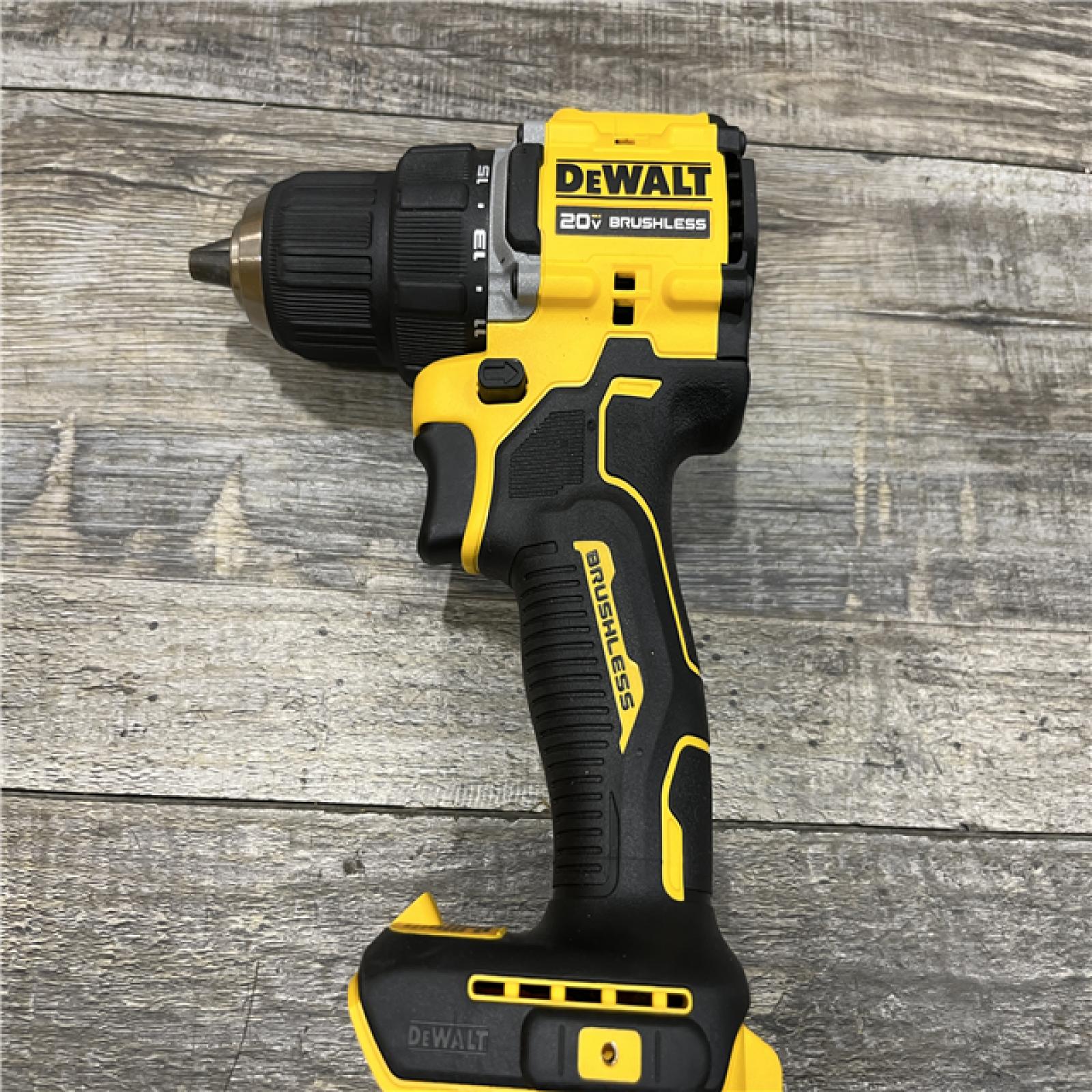 AS-IS DEWALT Atomic 20V Lithium-Ion Cordless Compact 1/2 in. Drill/Driver Kit