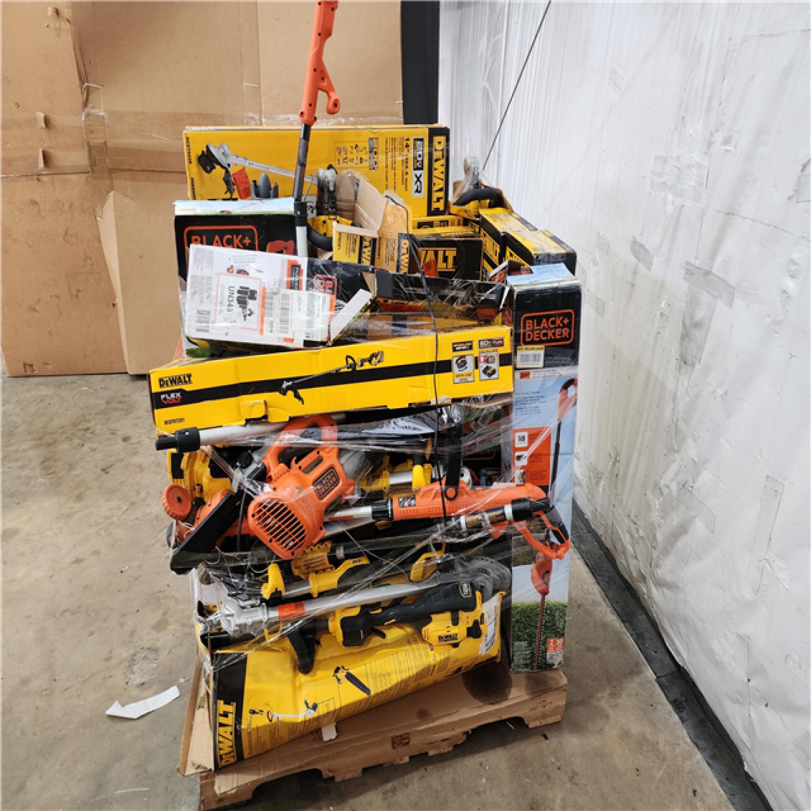 HOUSTON LOCATION - AS-IS TOOL PALLET