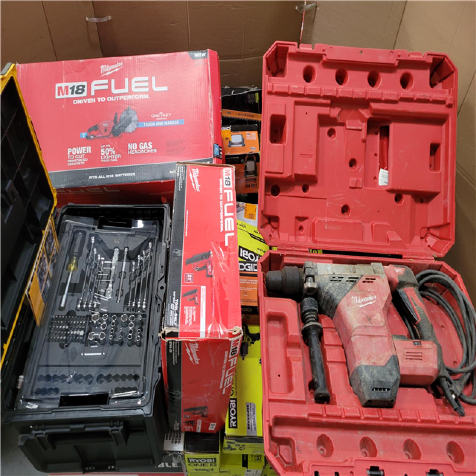 PHOENIX AS-IS TOOL PALLET