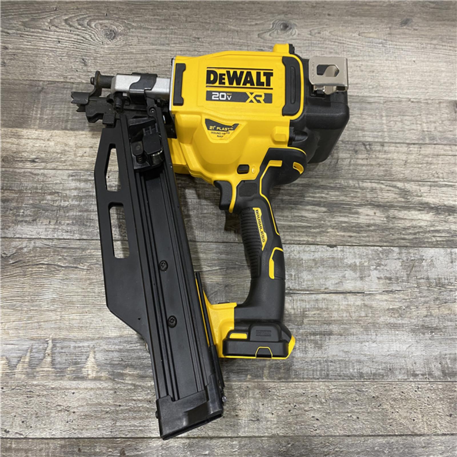 AS-IS DEWALT 20-Volt 21° Cordless Framing Nailer (Tool-Only)