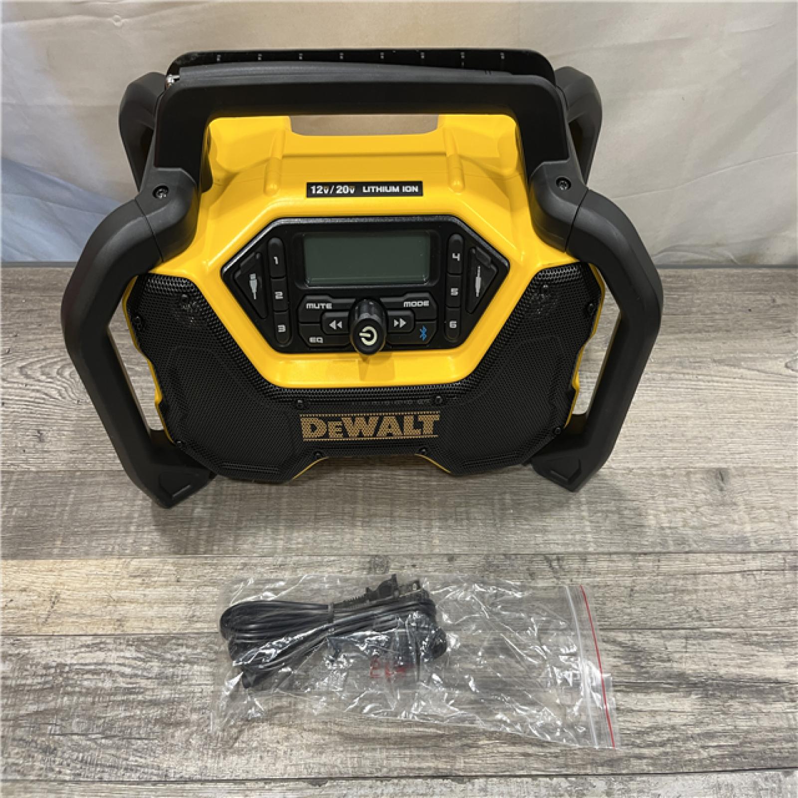 AS-IS DEWALT 20V MAX Compact Cordless Bluetooth Radio (Tool Only)