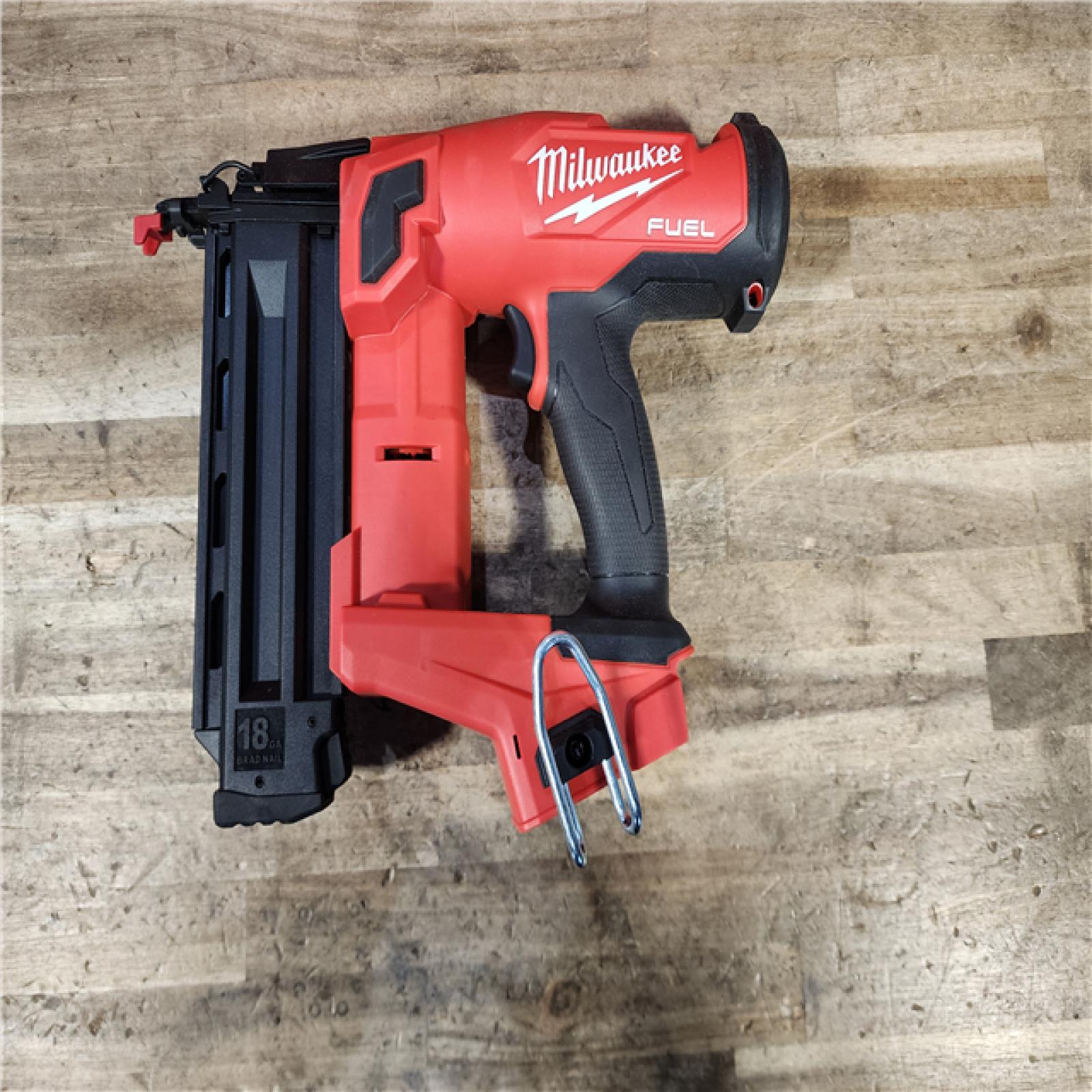HOUSTON LOCATION - AS-IS Milwaukee M18 Fuel 18V Brushless 18-Gauge Brad Nailer 2746-20 (Bare Tool)