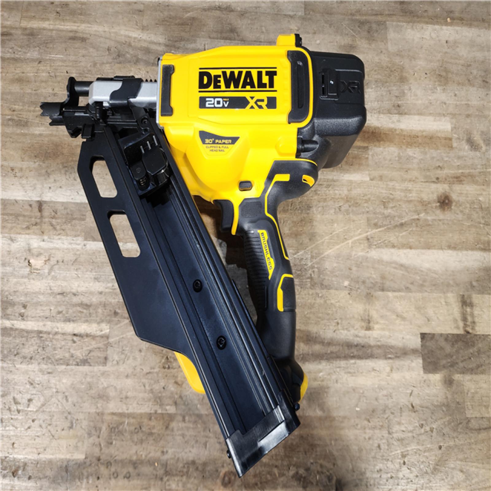 HOUSTON LOCATION - AS-IS (APPEARS LIKE NEW) DEWALT 20V 30 Degree Cordless Framing Nailer (Tool-Only)