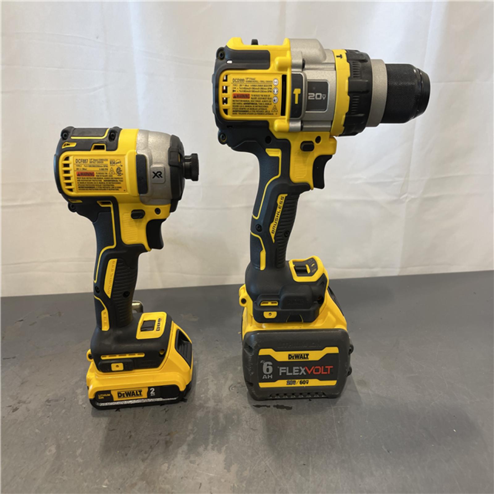 AS-IS - DEWALT 20V MAX Cordless Brushless Hammer Drill/Driver 2 Tool Combo Kit