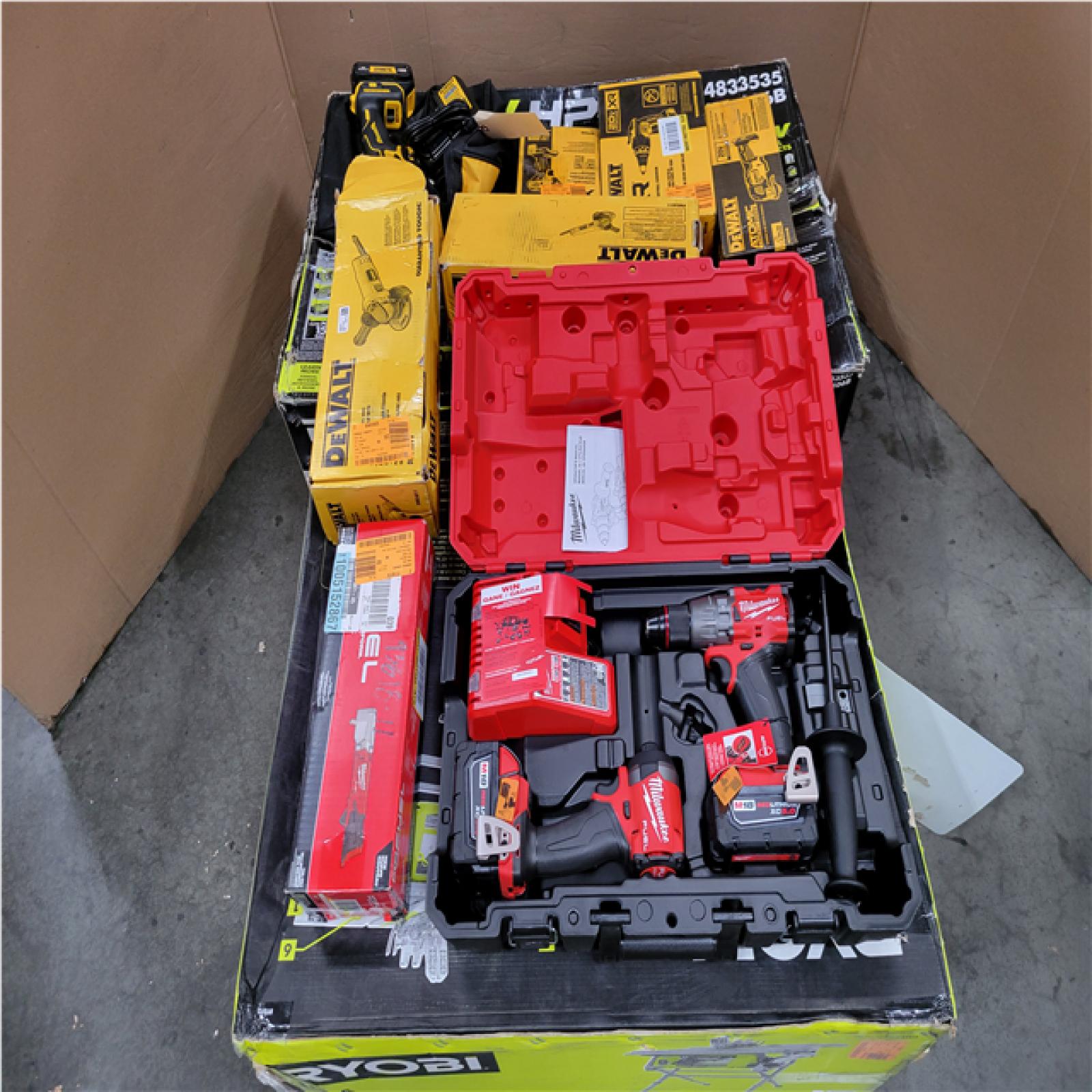 CALIFORNIA AS-IS TOOL PALLET