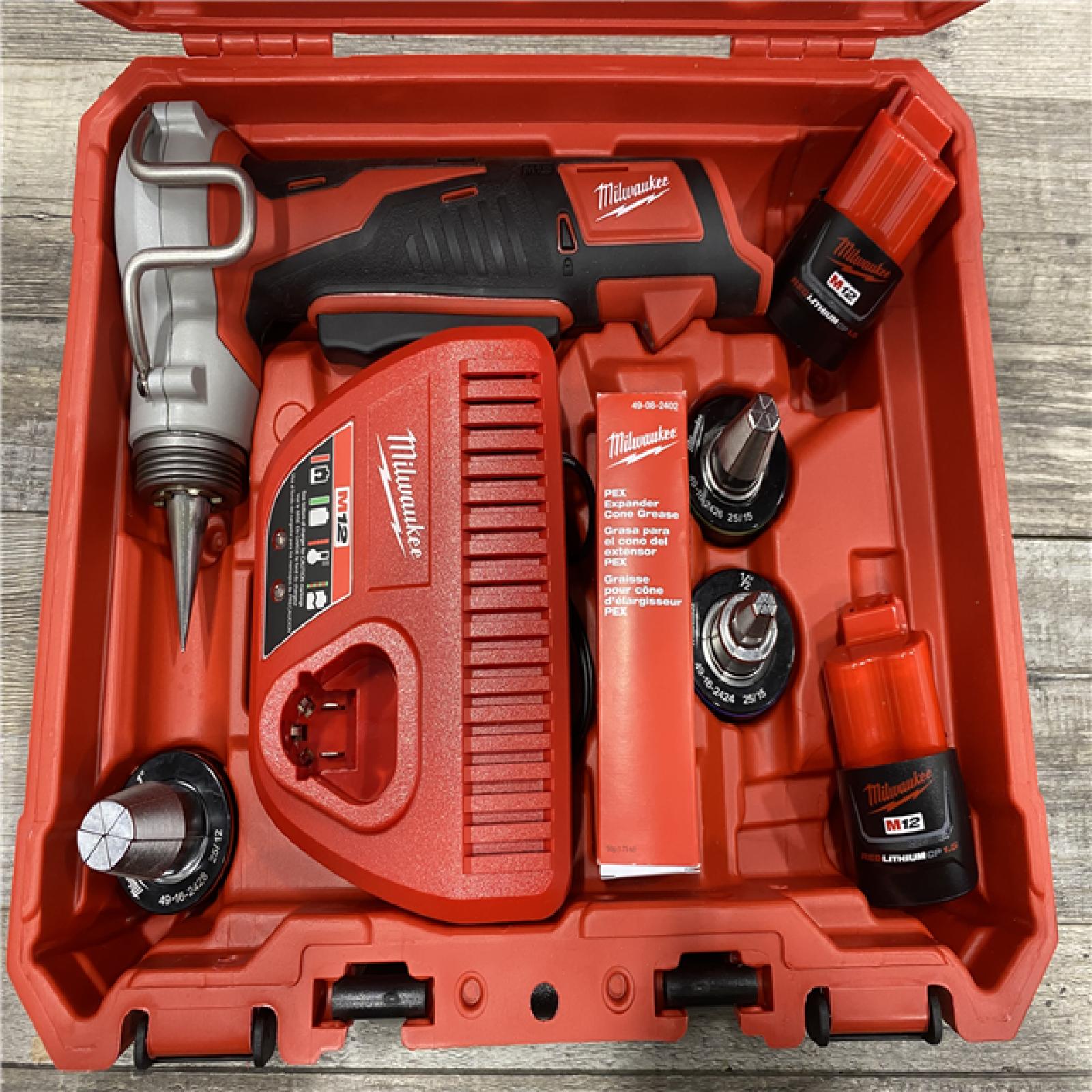AS-IS Milwaukee 12V Lithium-Ion Cordless PEX Expansion Tool Kit