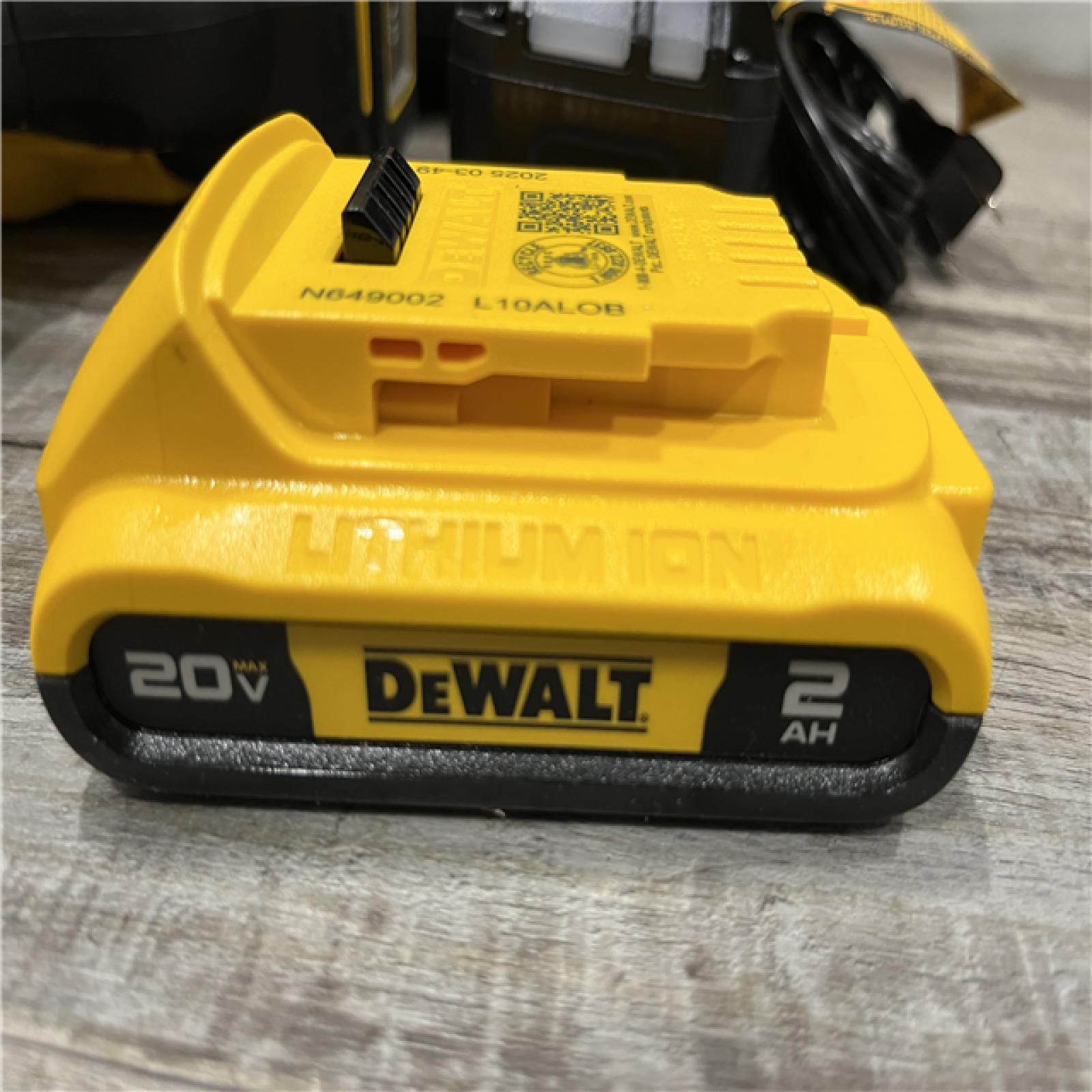 AS-IS DEWALT 20V MAX XR 18 Gauge Brad Nailer Kit