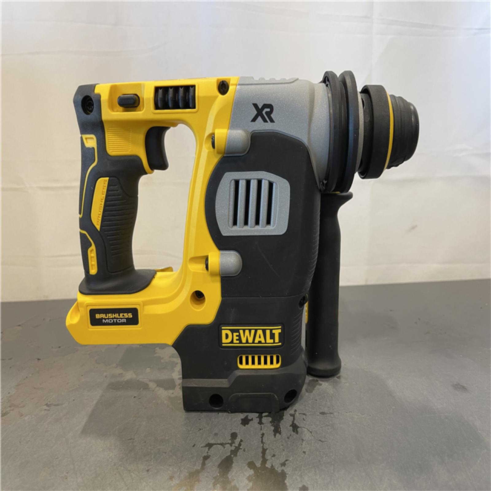 AS-IS - DEWALT 20V MAX XR Cordless Brushless 1 in. SDS Plus L-Shape Rotary Hammer