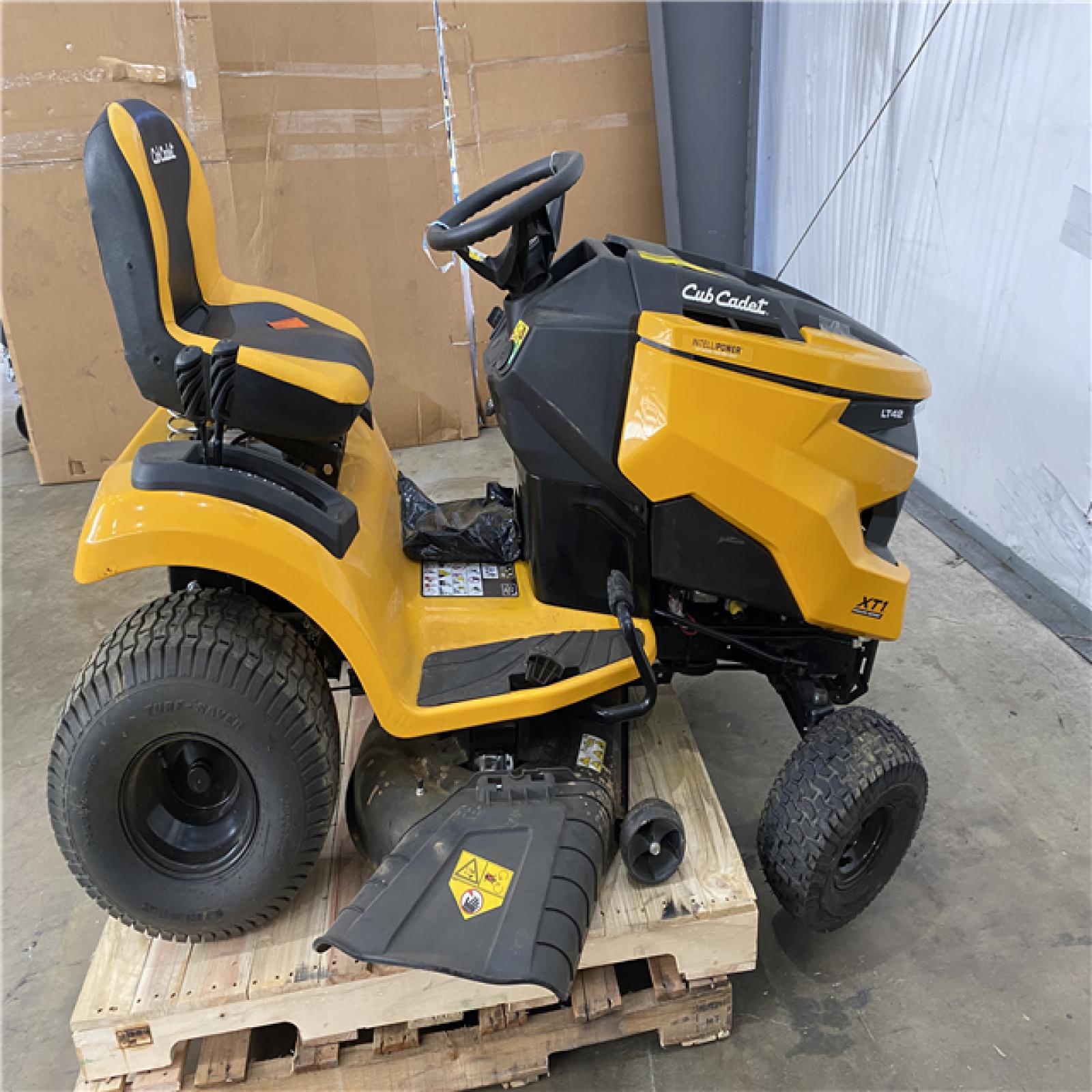 Houston Location AS IS - cub cadet xt1 42 riding lawnmower