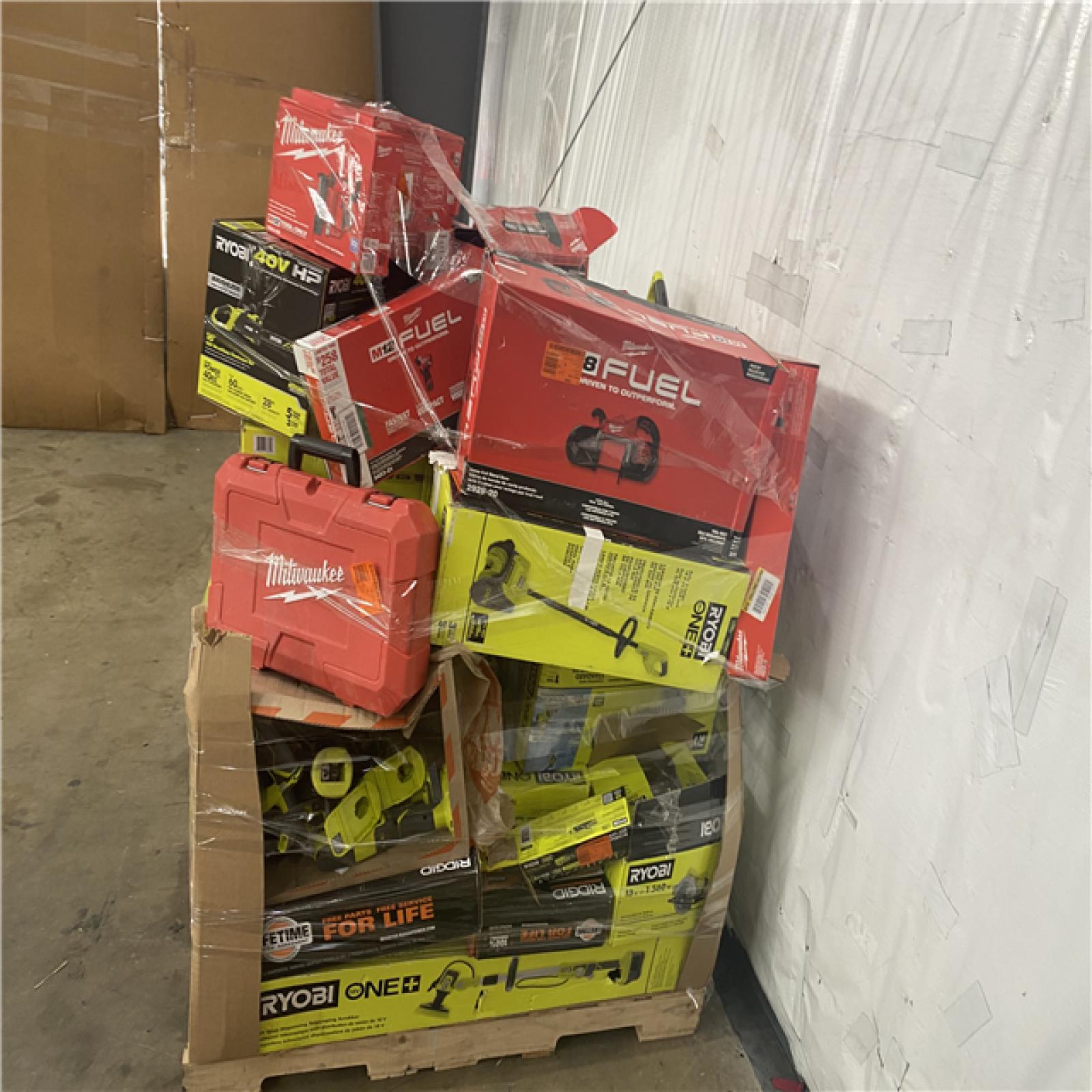 Houston Location AS IS - Tool Pallet