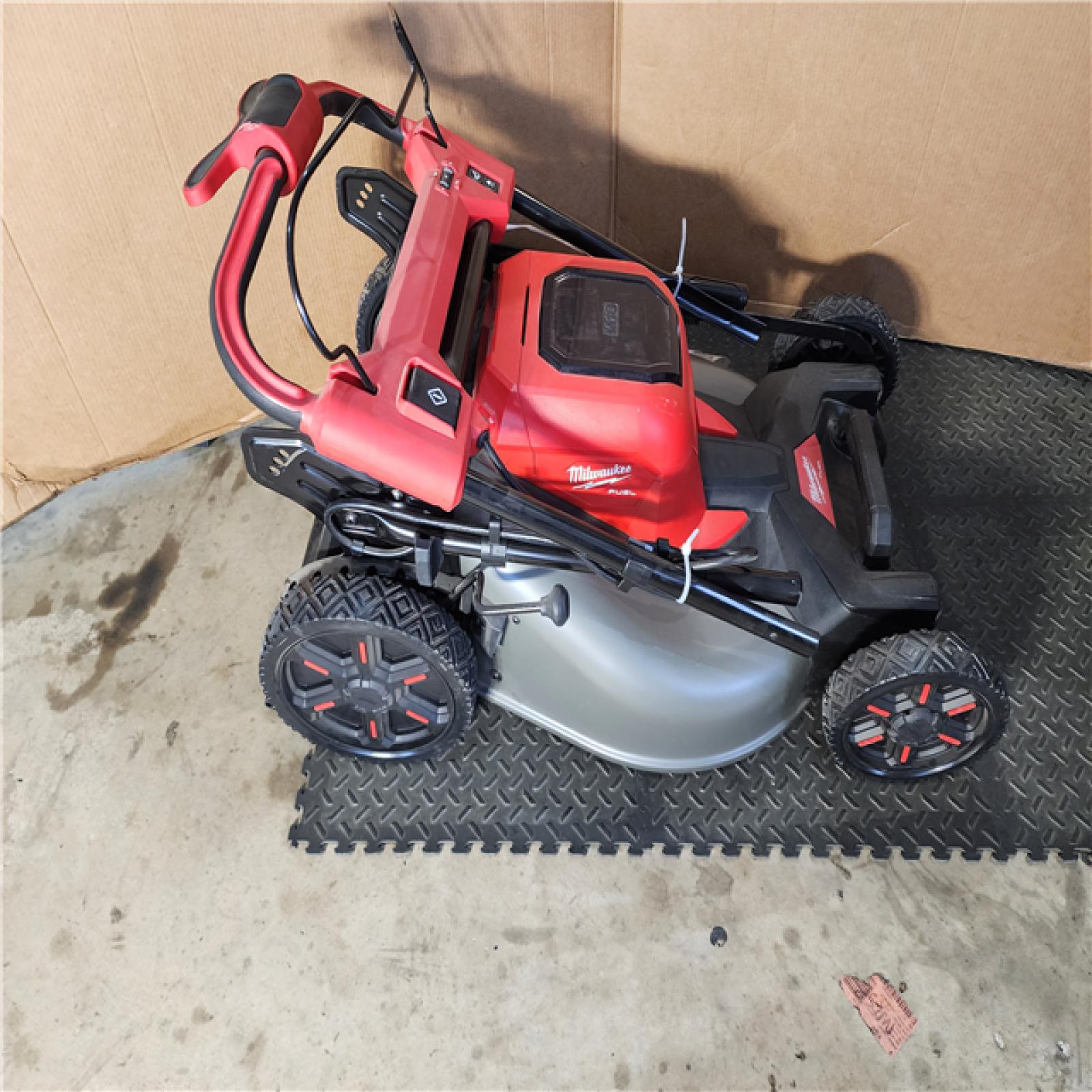 HOUSTON LOCATION - AS-IS M18 FUEL Brushless Cordless 21 in. Walk Behind Dual Battery Self-Propelled Mower W/ (2) Battery and Rapid Charger